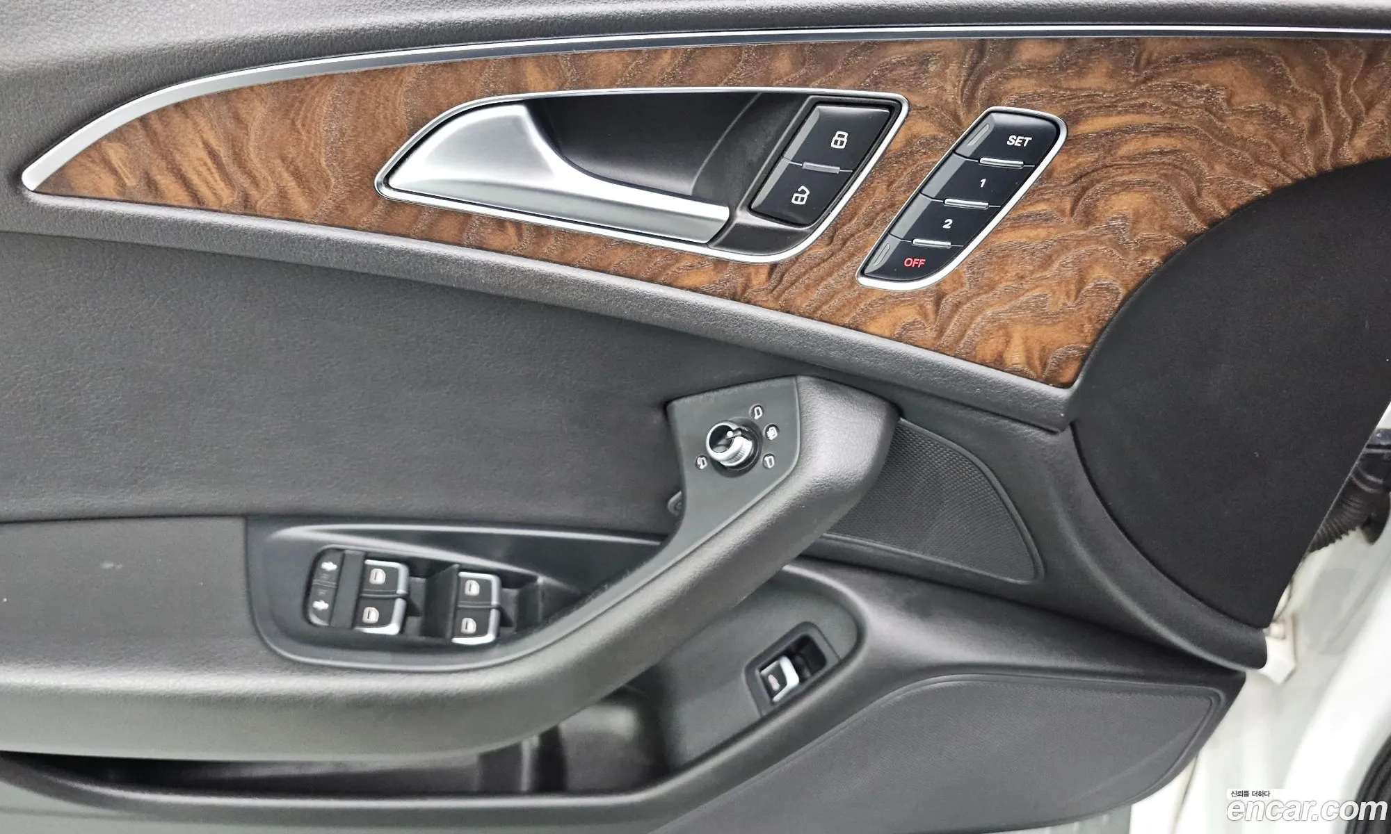 Audi A6 2015 — 2