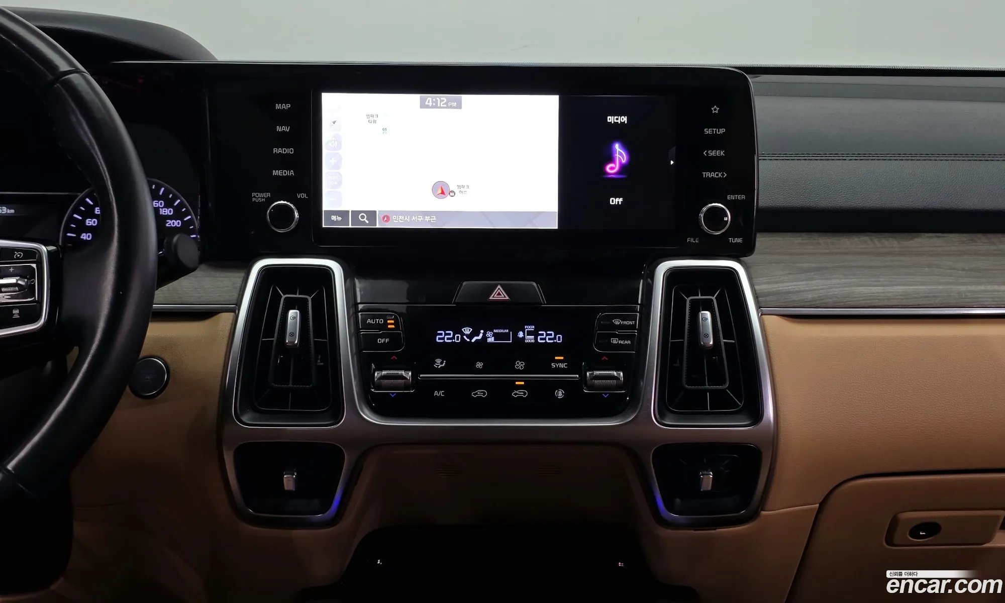 Kia Sorento 2021 — 16