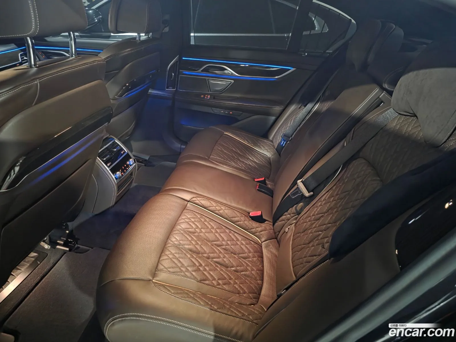 BMW 7 Series 2021 — 9