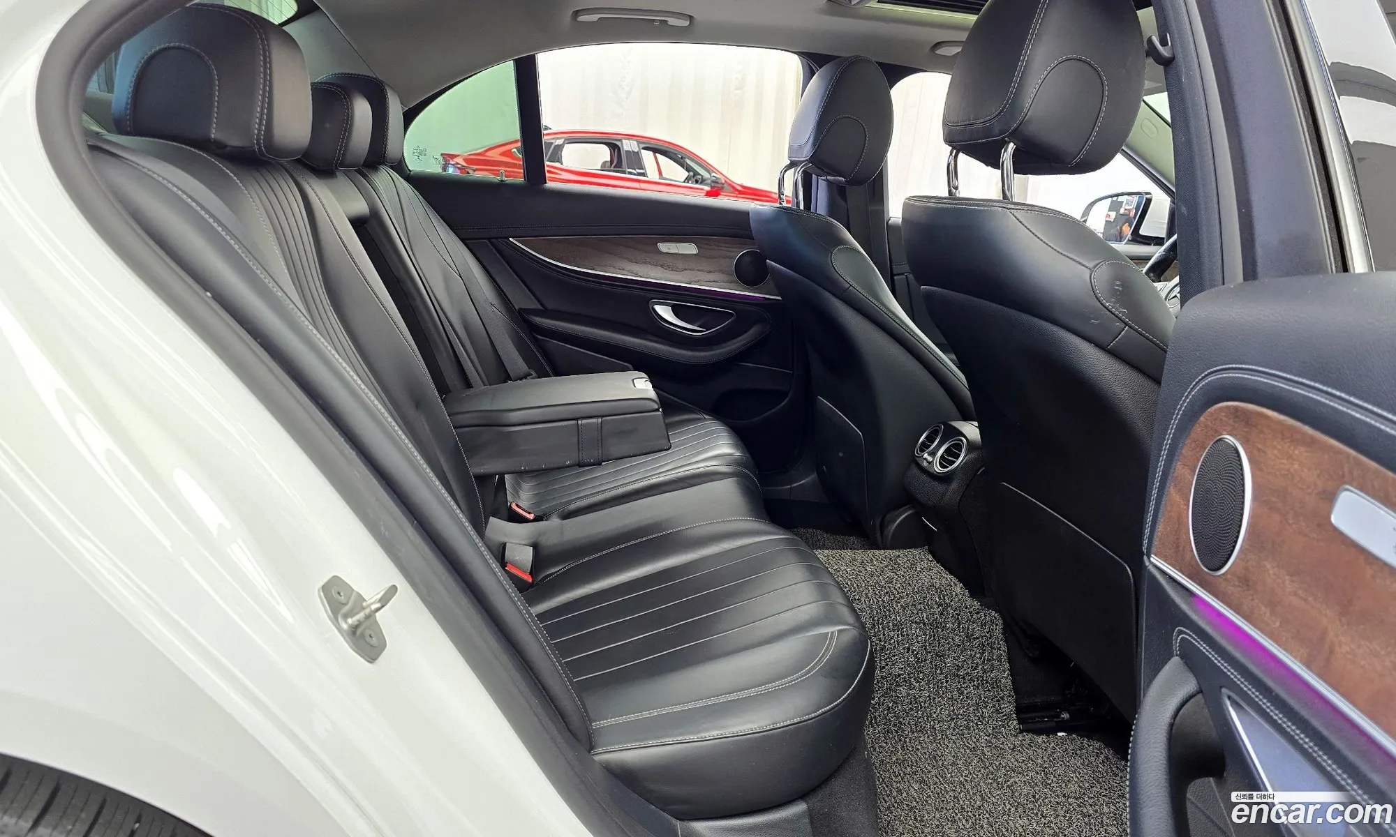 Mercedes-Benz E-Class W213 2017 WDDZF0EB7HA100382 — 15