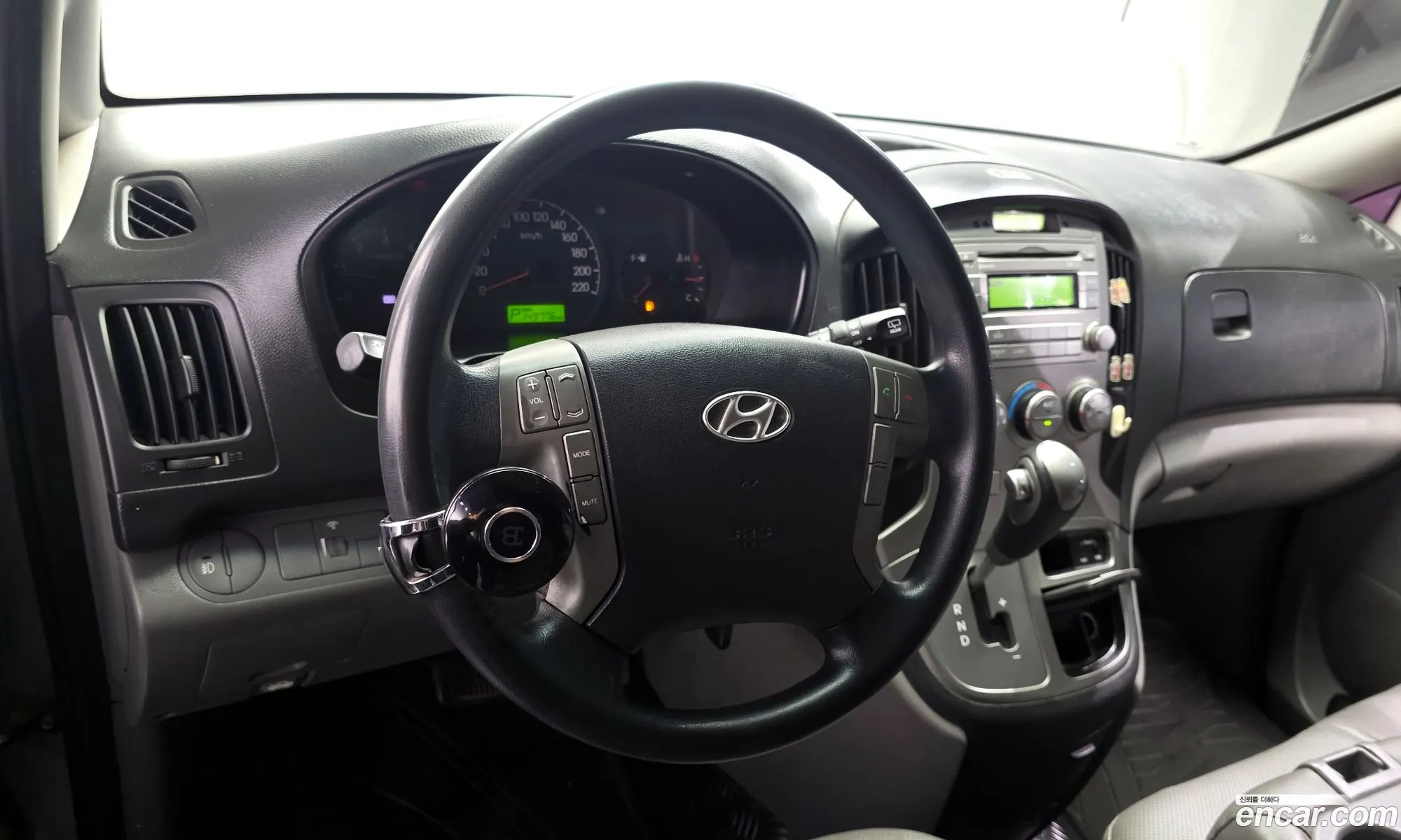 Hyundai Grand Starex 2014 — 5