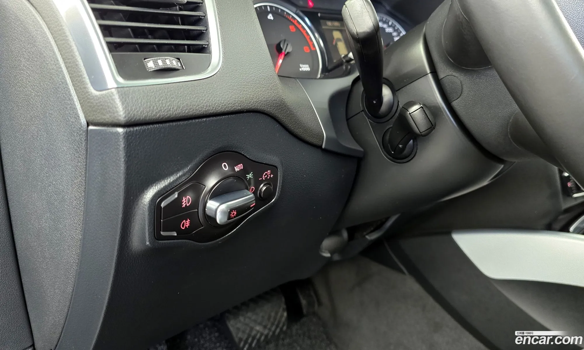 Audi Q5 2012 WAUZZZ8R4CA099552 — 8