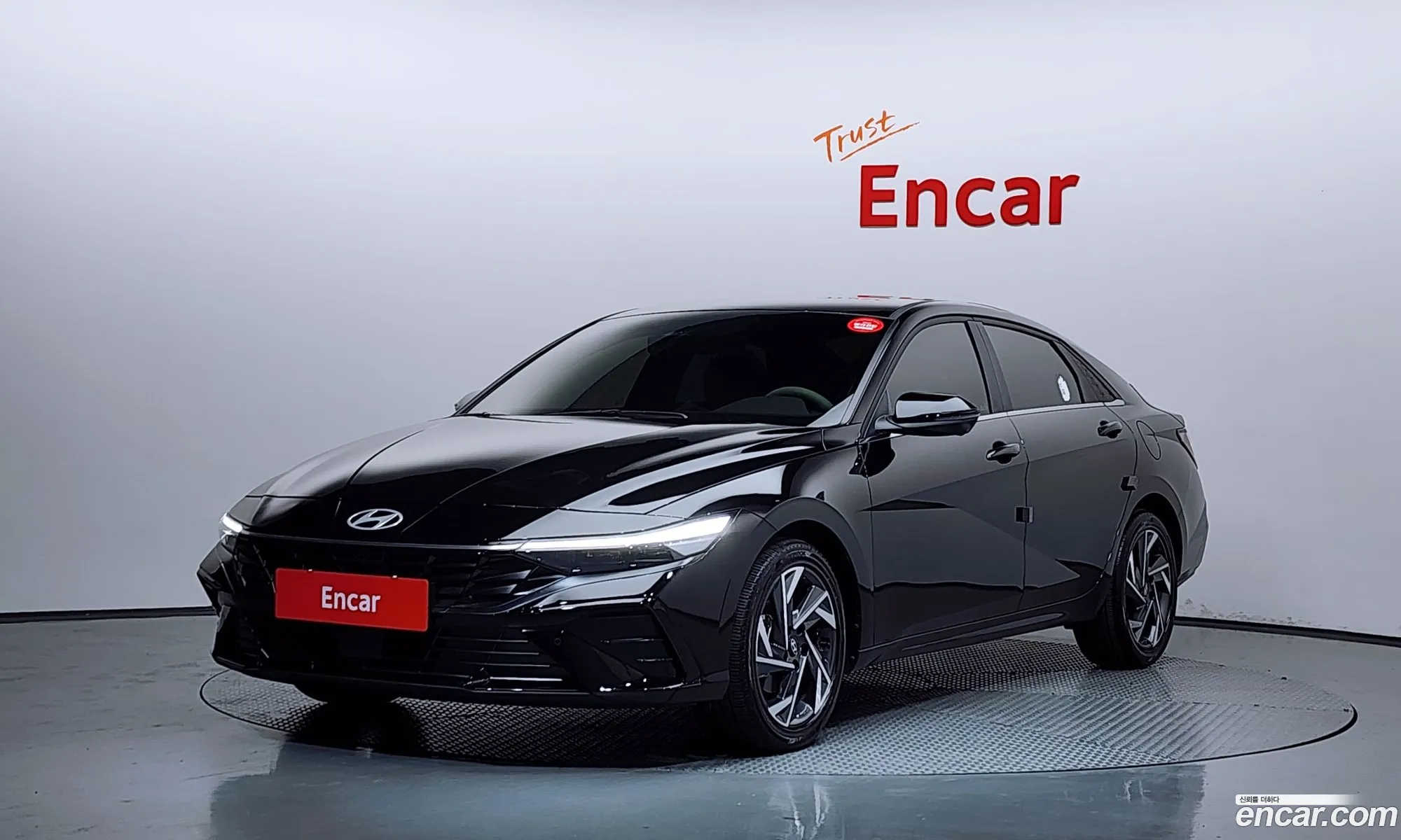 Hyundai Elantra 2024 — 4