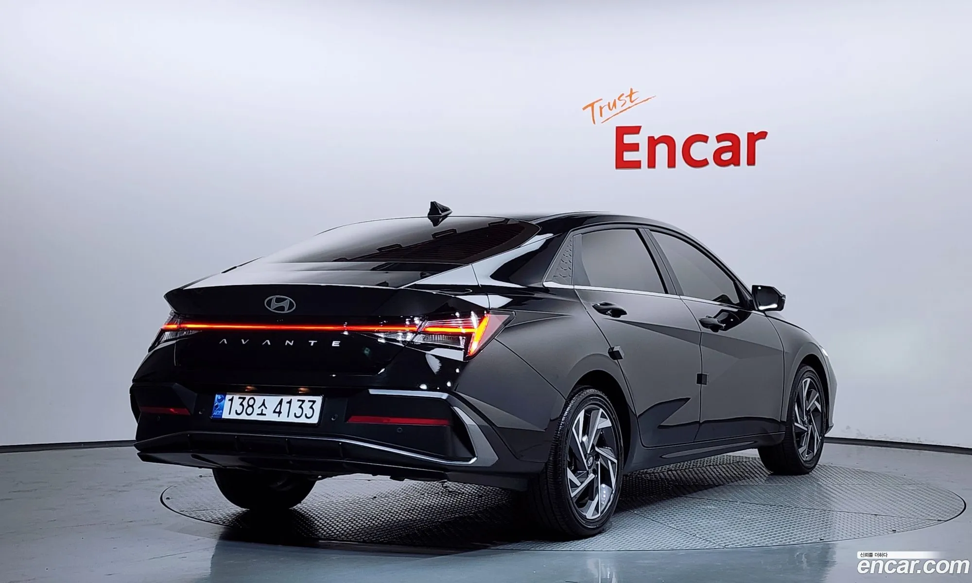 Hyundai Elantra 2024 — 7