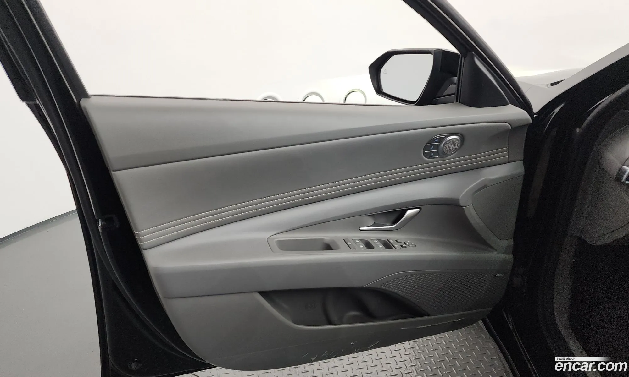 Hyundai Elantra 2024 — 6