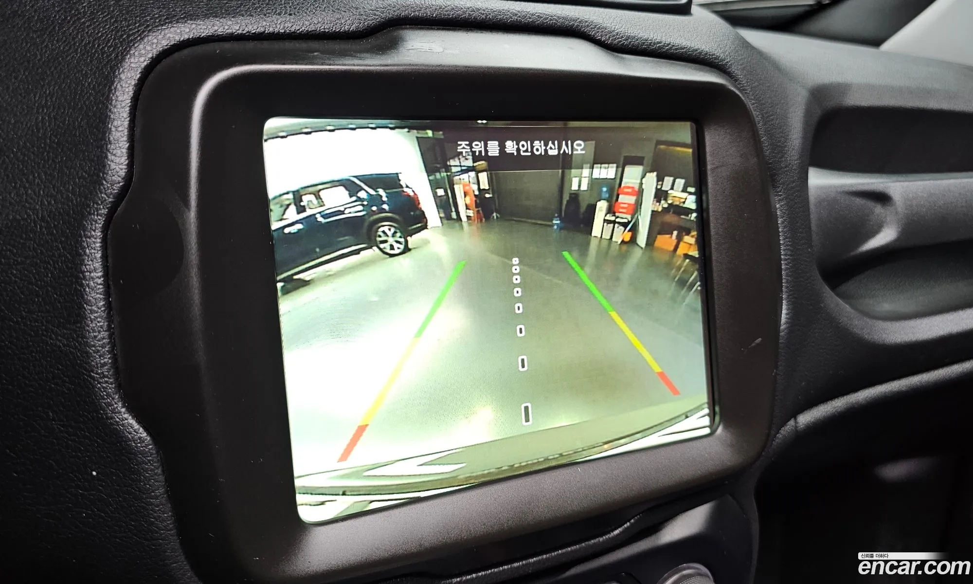Jeep Renegade 2021 1C4NJCDB7MPM35403 — 12