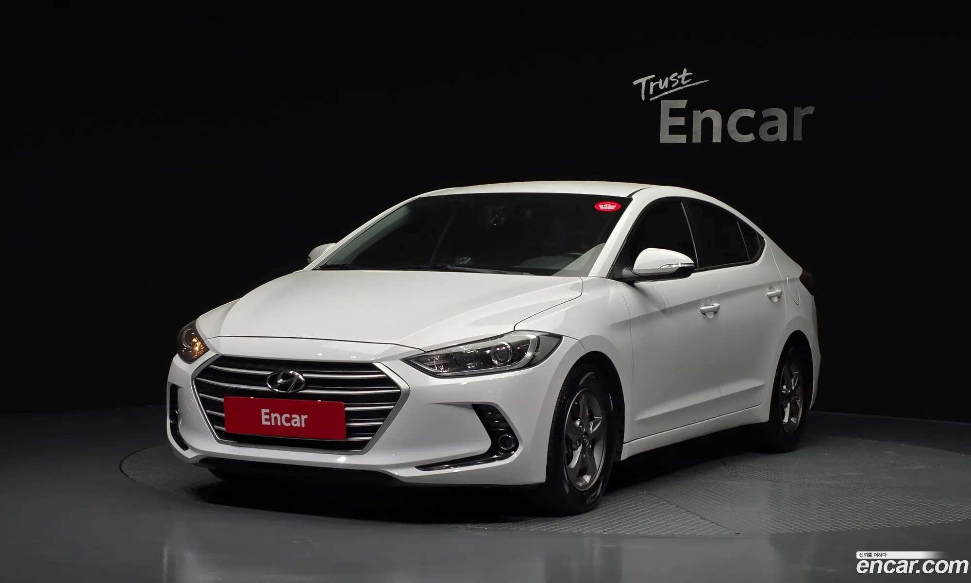 Hyundai Elantra AD 2015 — 18