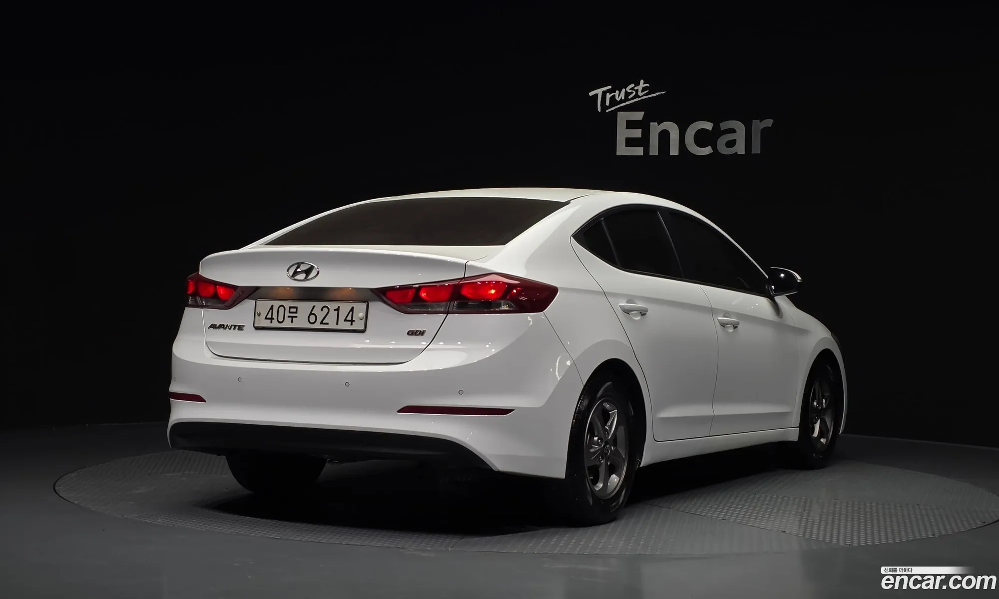 Hyundai Elantra AD 2015 — 9
