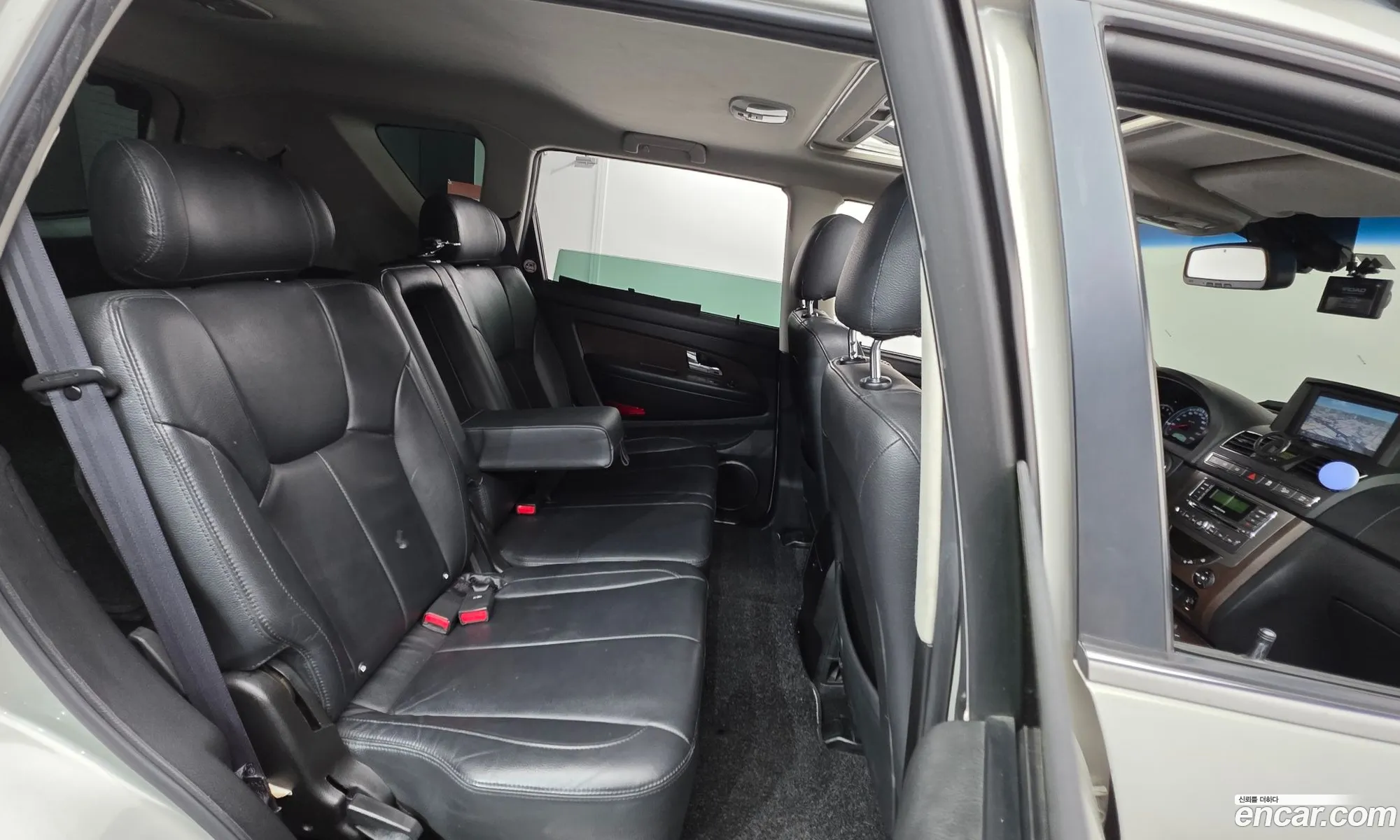 KG Mobility (SsangYong) Rexton W 2014 — 15