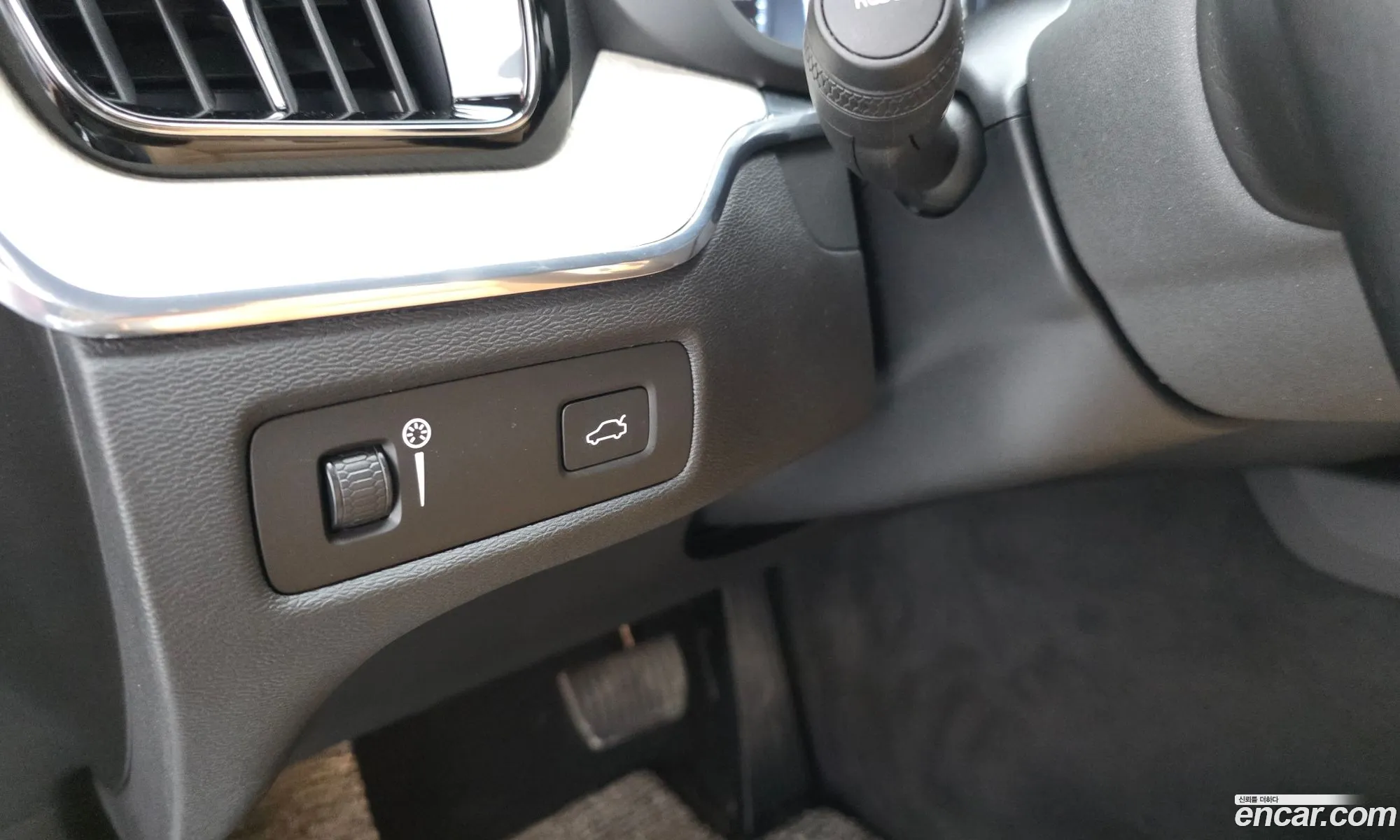 Volvo XC60 2020 — 27
