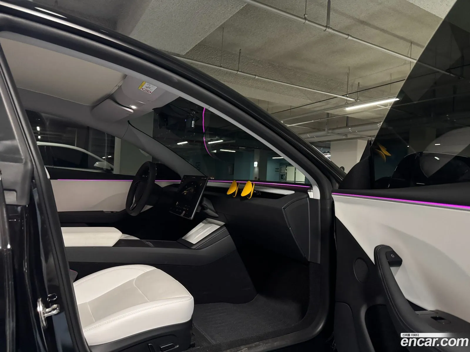 Tesla Model 3 2024 — 9