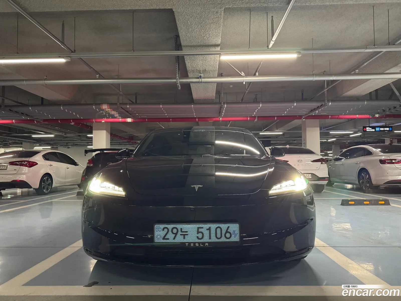 Tesla Model 3 2024 — 12