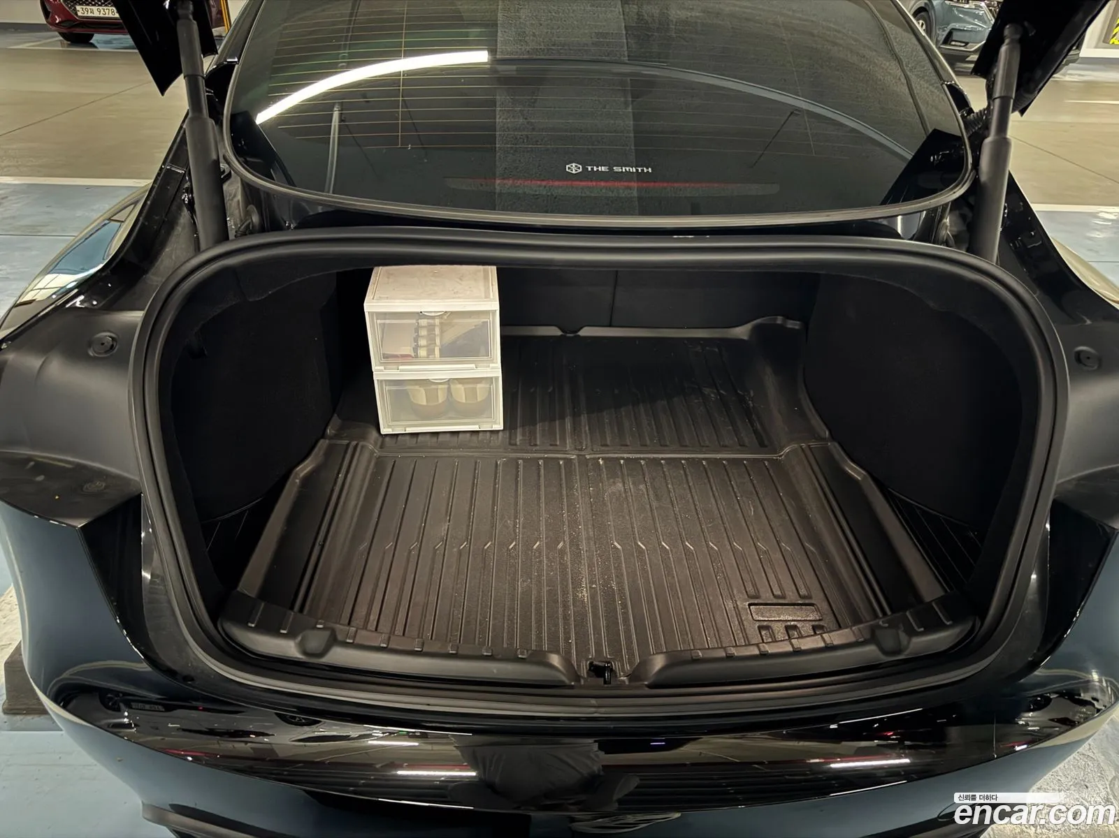 Tesla Model 3 2024 — 10