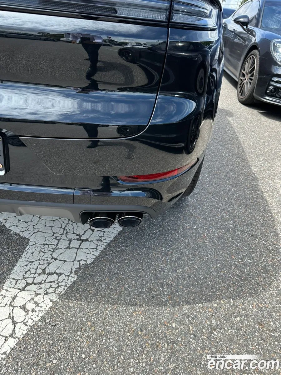 Porsche Cayenne 2025 — 3