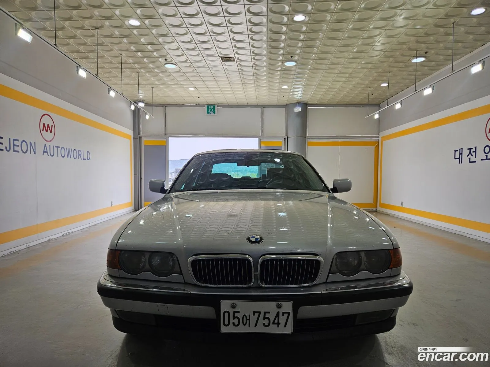 BMW 7 Series 1999 — 12