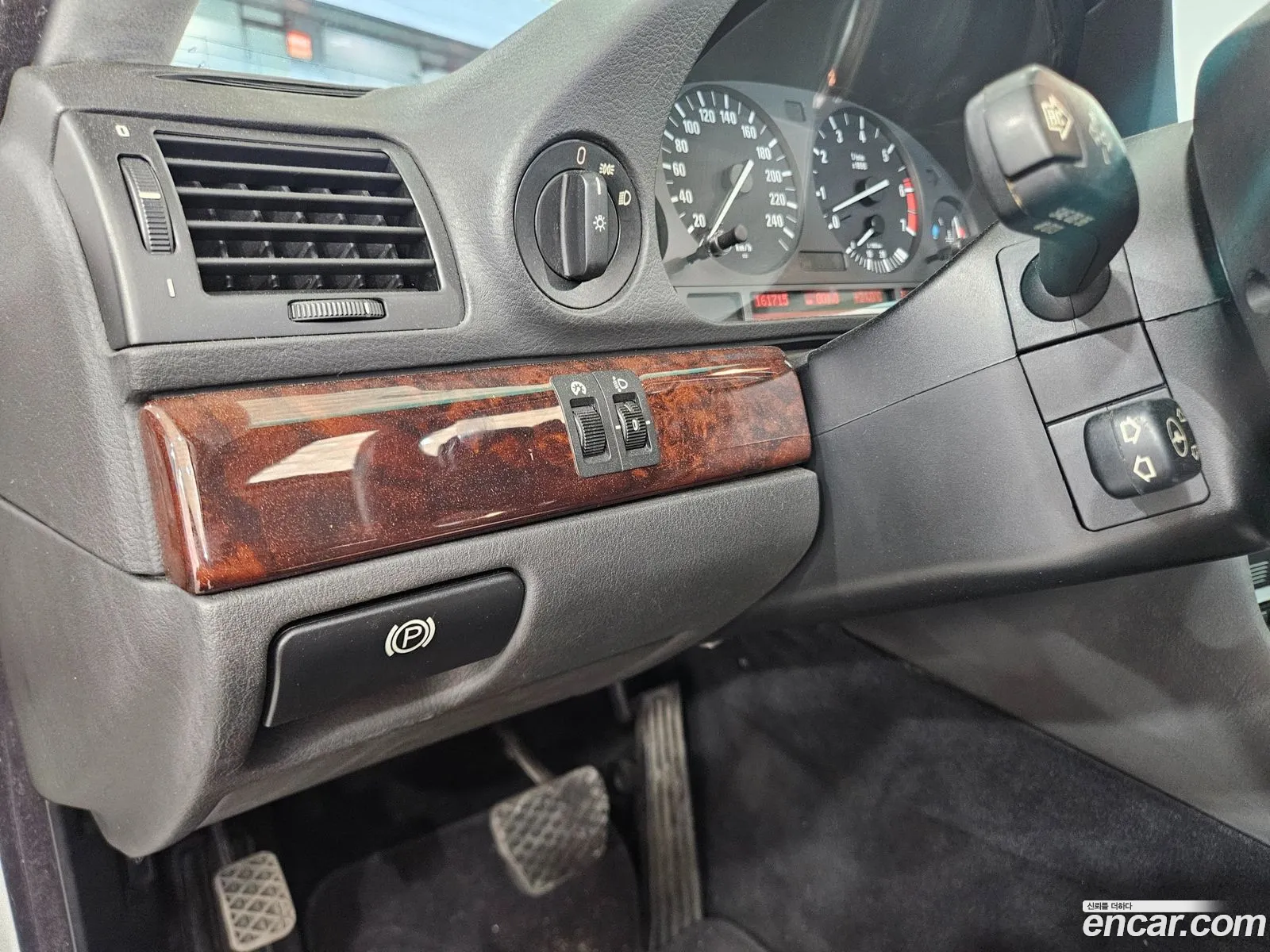 BMW 7 Series 1999 — 15