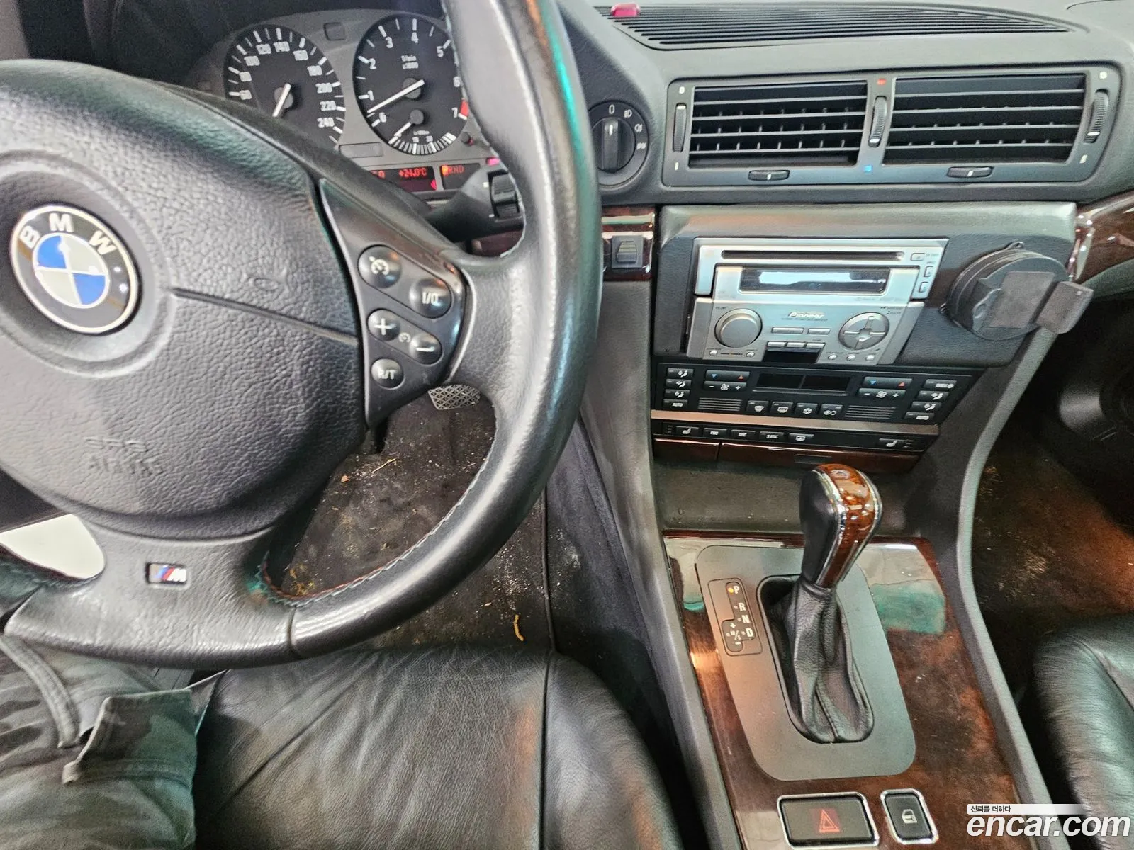 BMW 7 Series 1999 — 2
