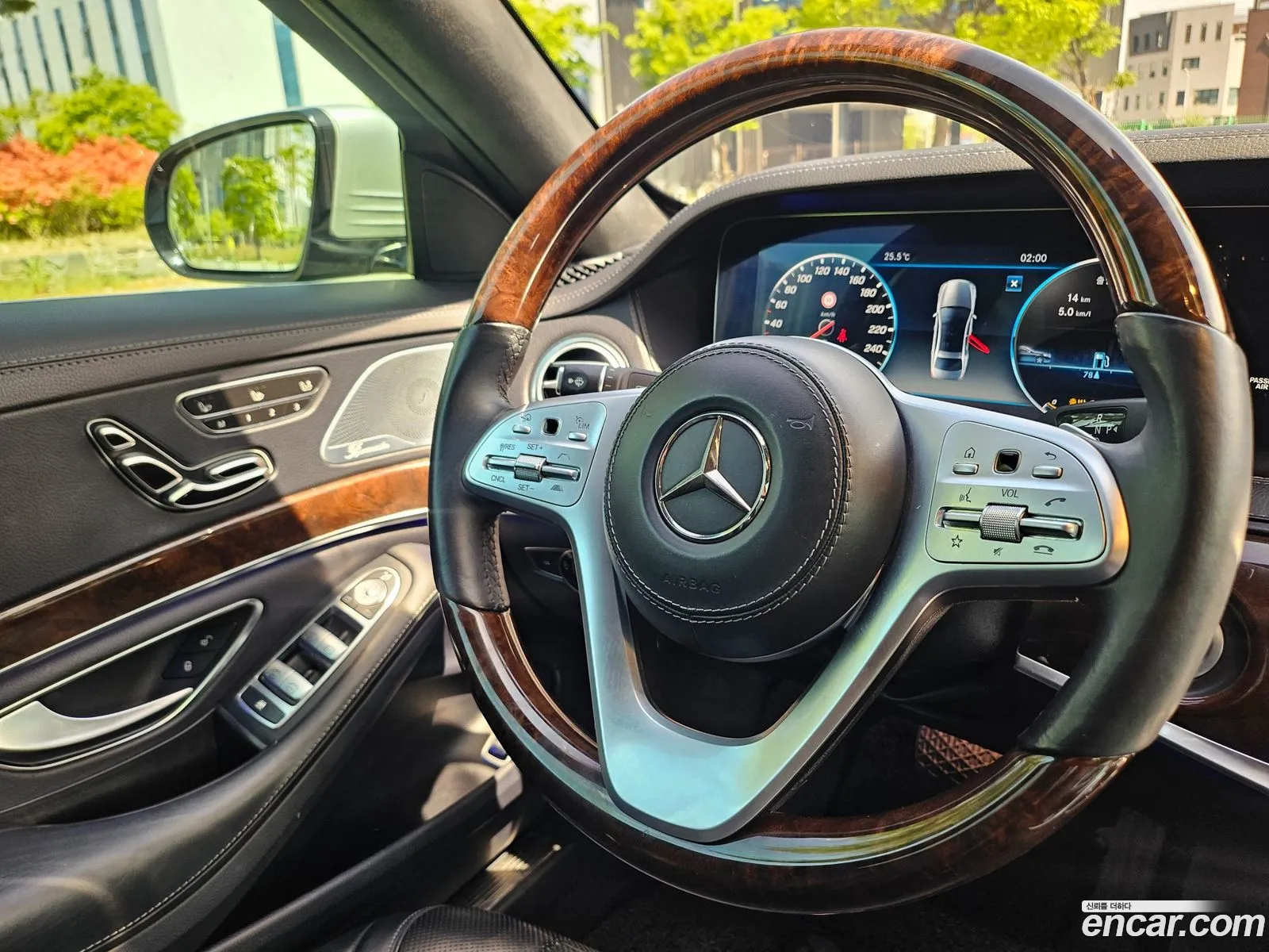Mercedes-Benz S-Class W222 2018 — 15