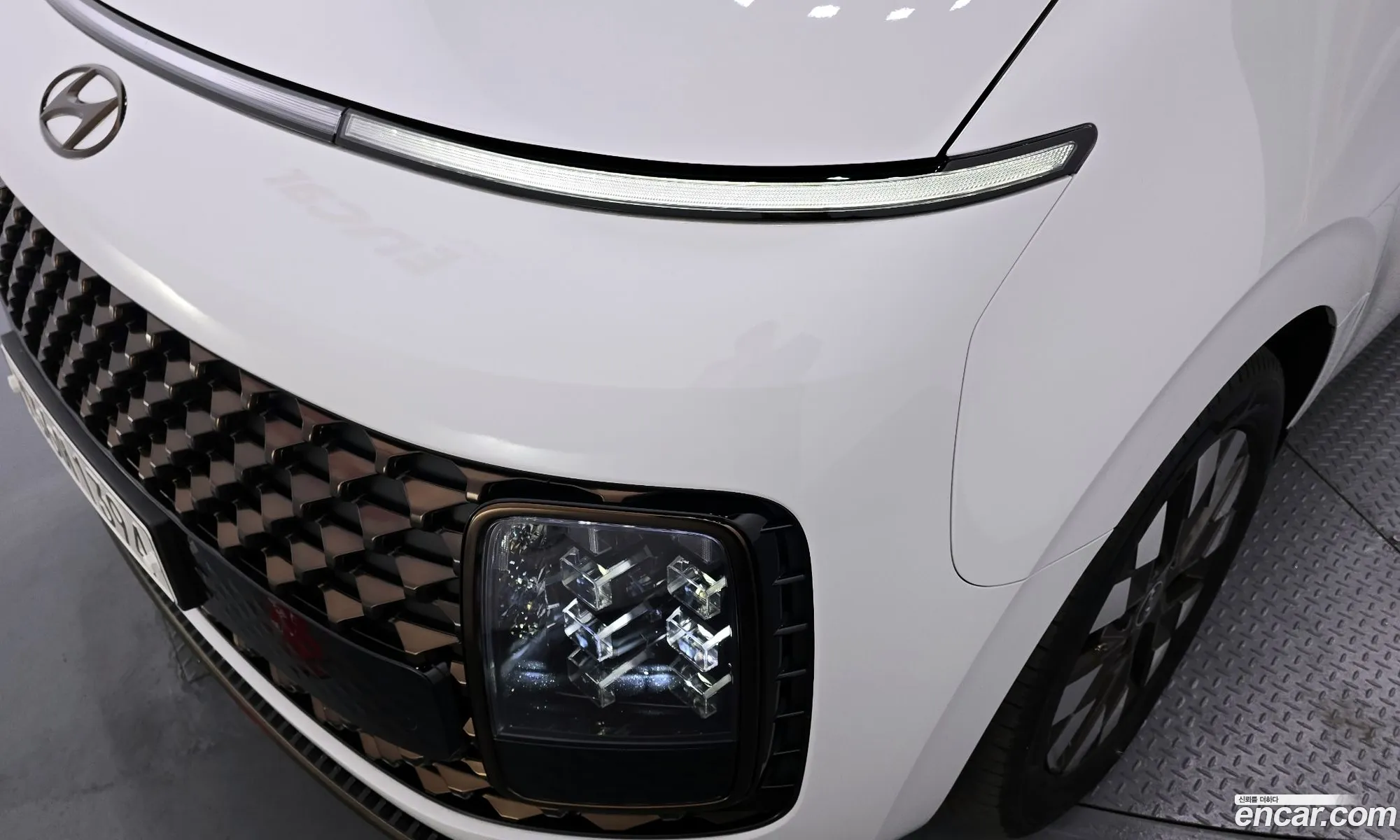 Hyundai Staria 2024 — 33