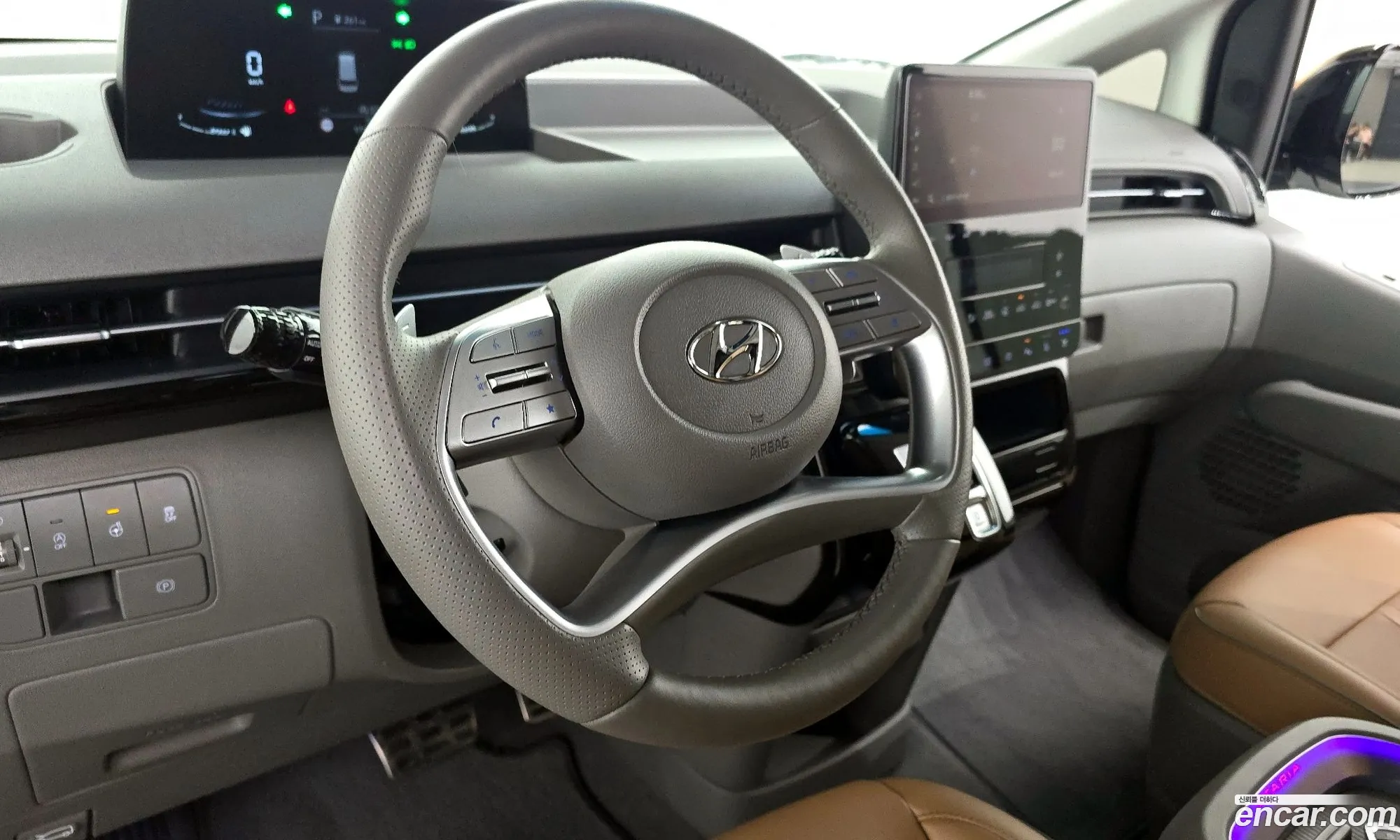 Hyundai Staria 2024 — 10