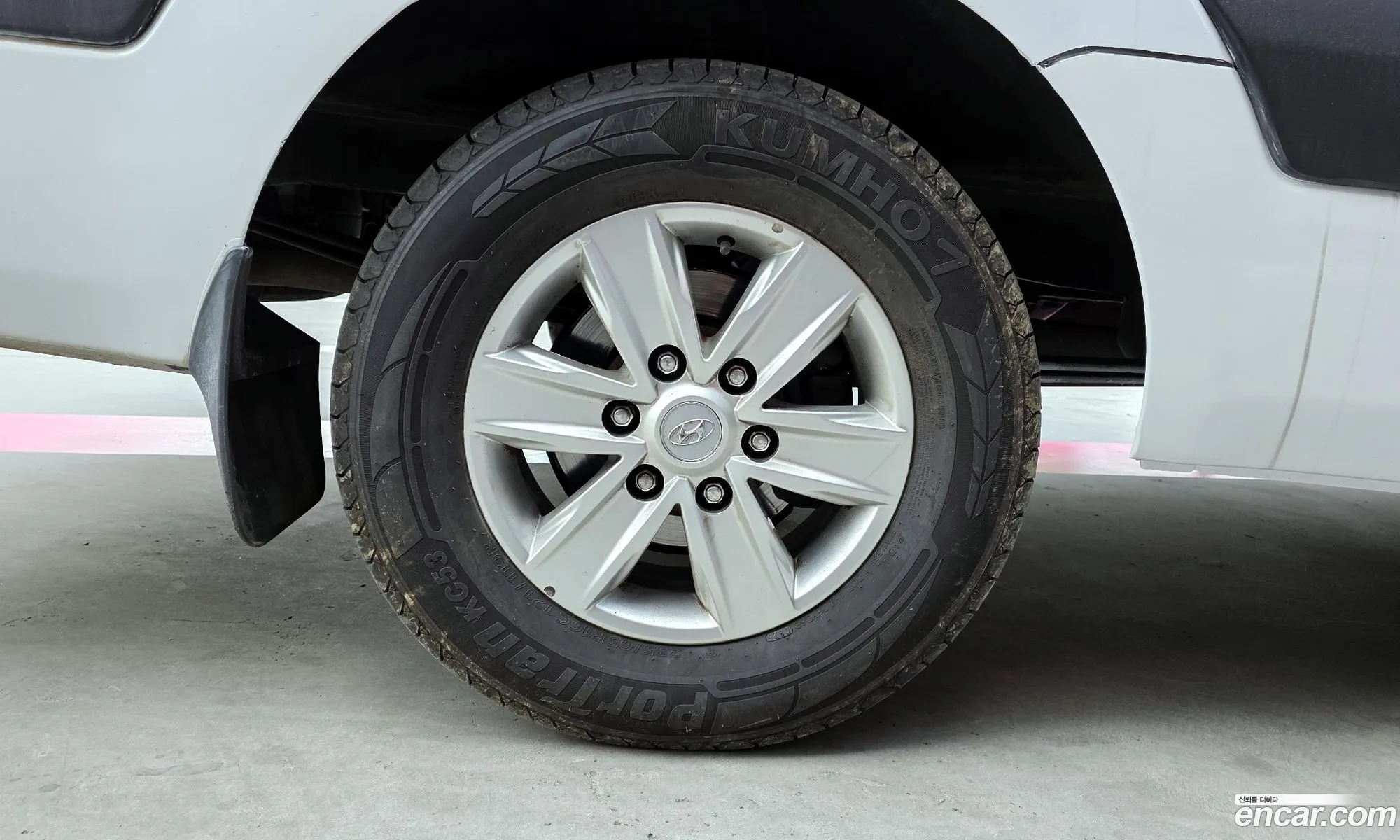 Hyundai Solati 2017 — 15