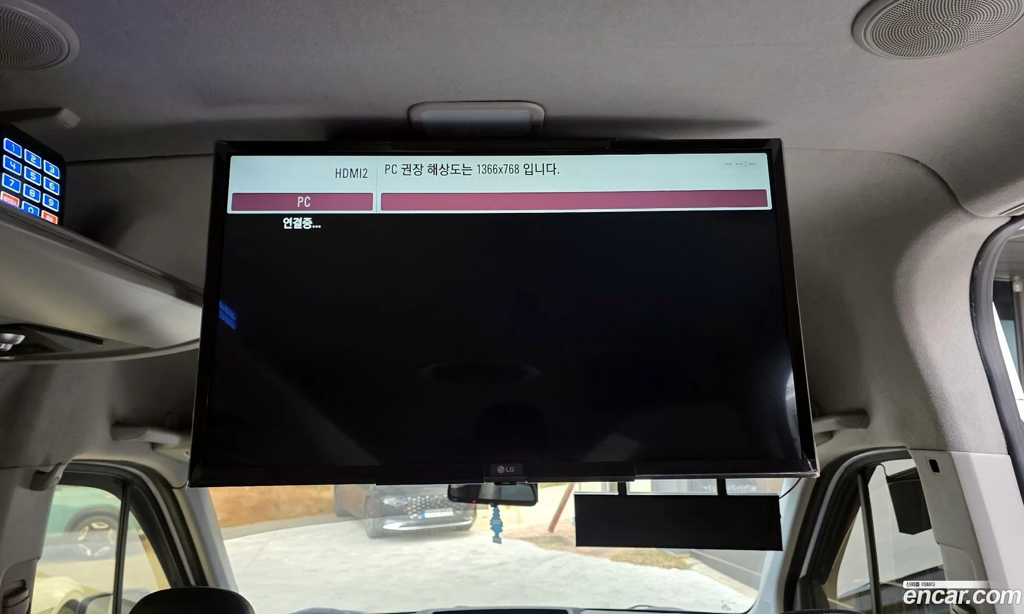 Hyundai Solati 2017 — 11