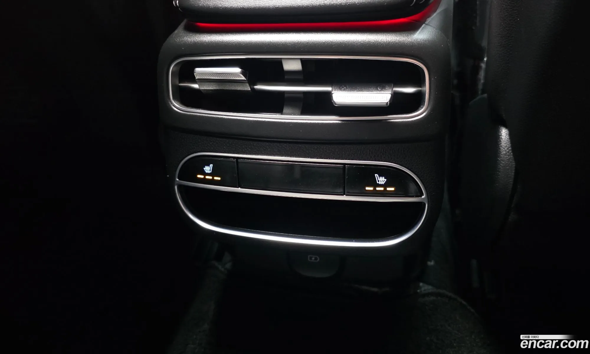 Genesis GV70 2021 — 31