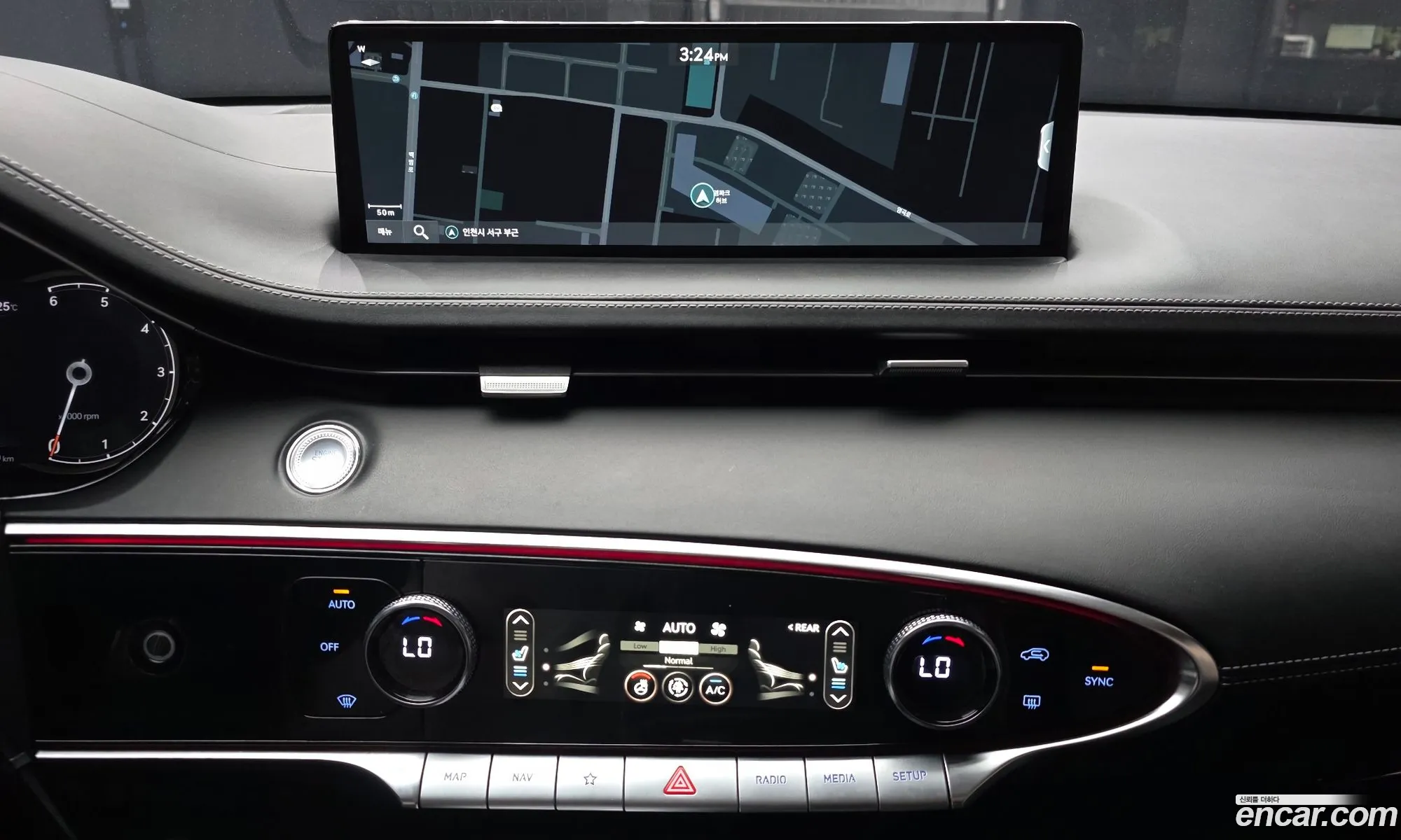 Genesis GV70 2021 — 26