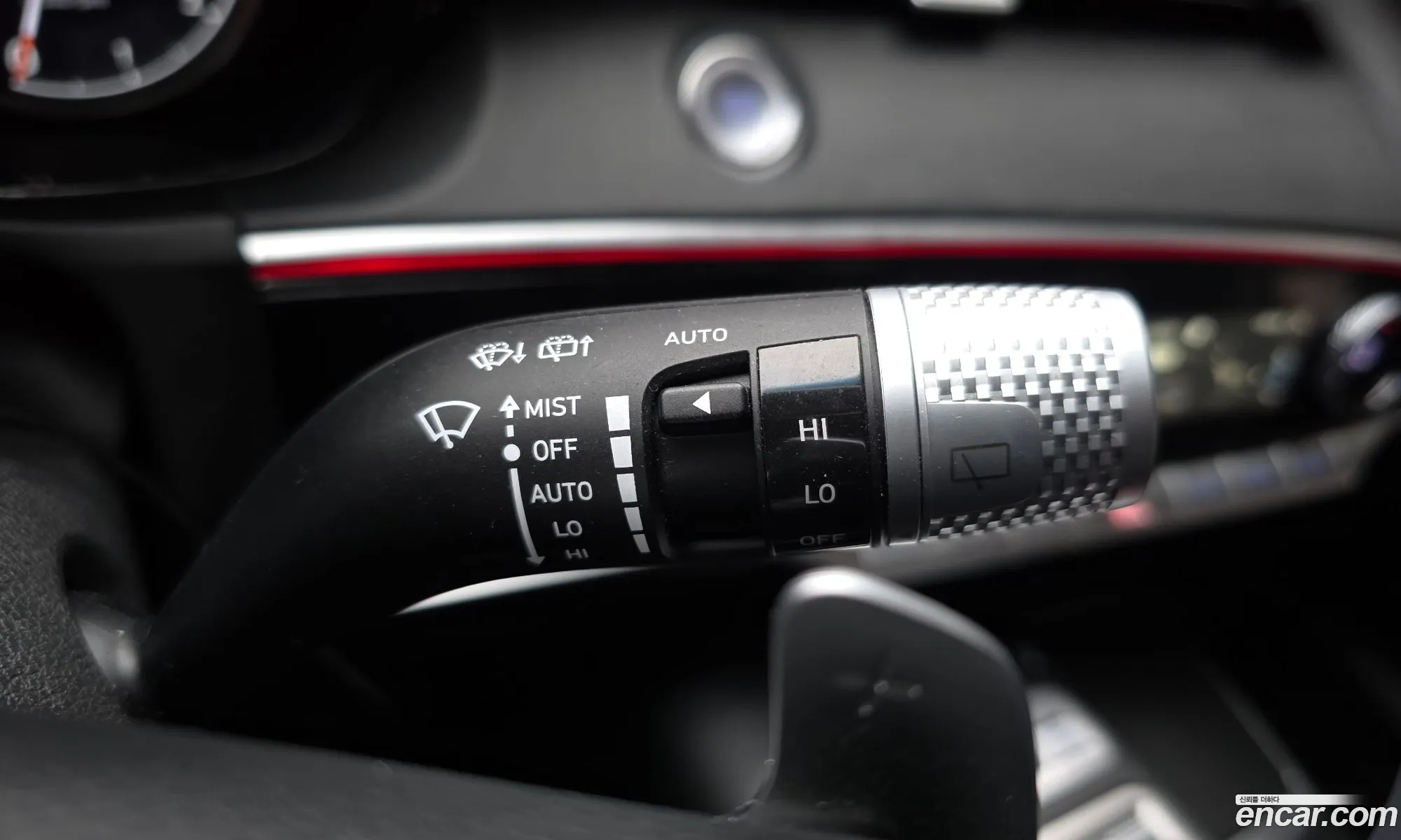 Genesis GV70 2021 — 12