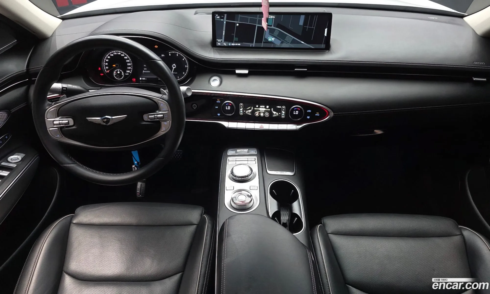 Genesis GV70 2021 — 14