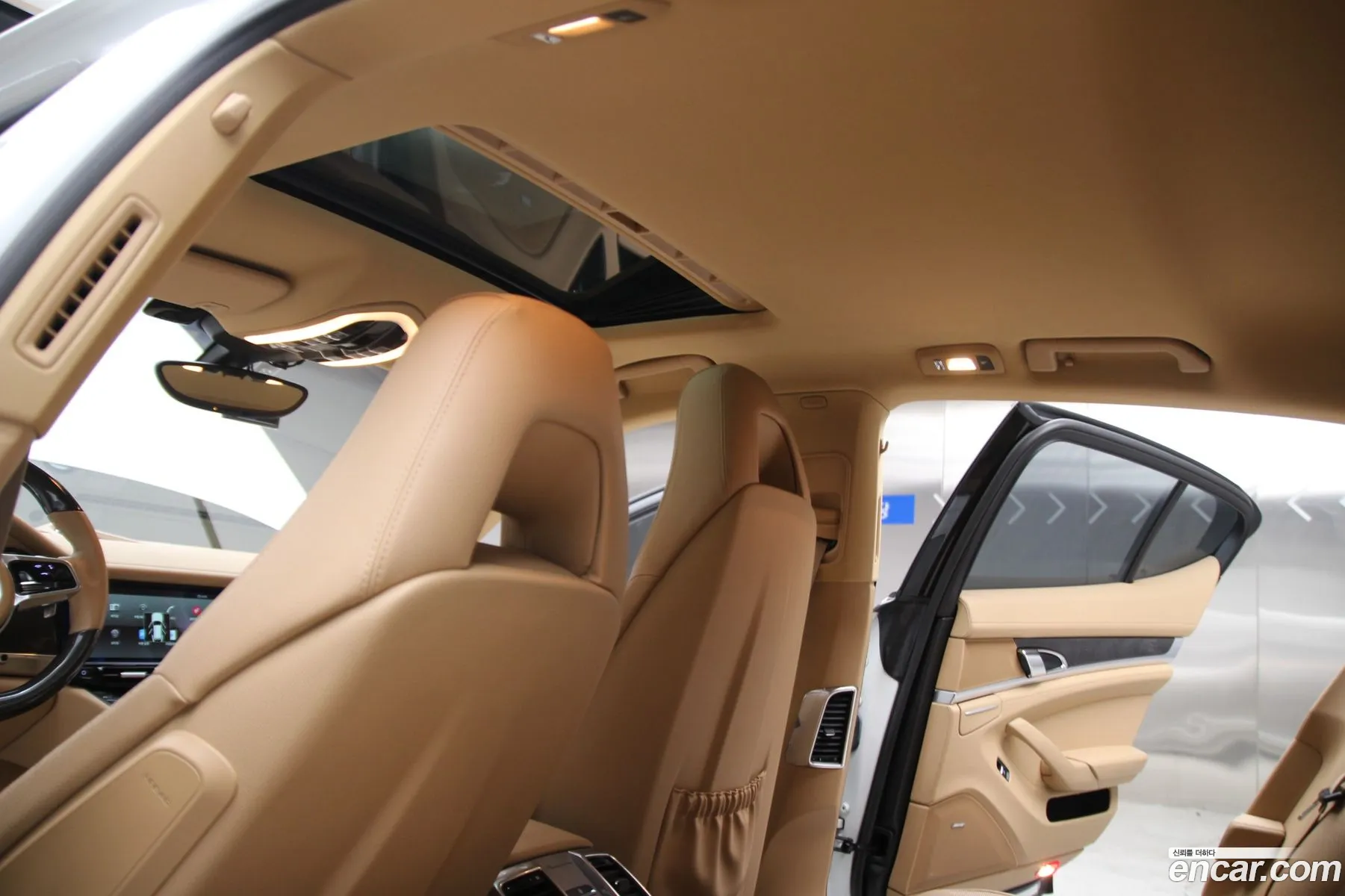 Porsche Panamera 2014 — 10