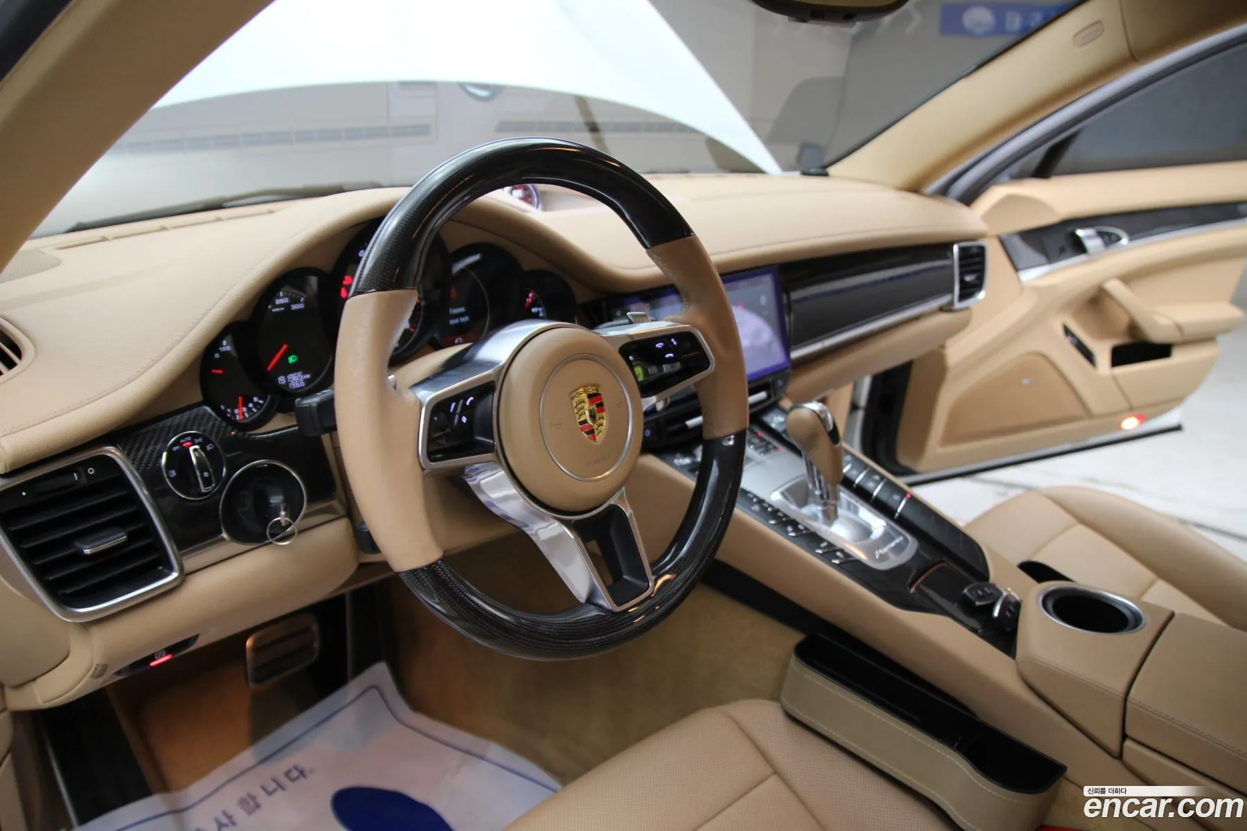 Porsche Panamera 2014 — 19