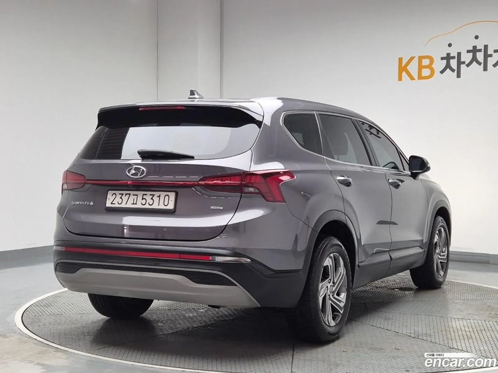 Hyundai Santa Fe 2021 — 16
