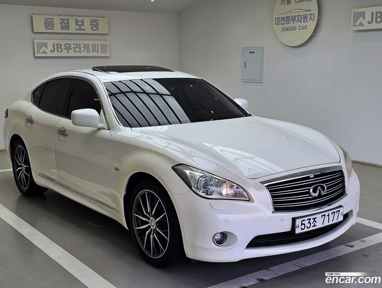 Infiniti M37 2010 — 6