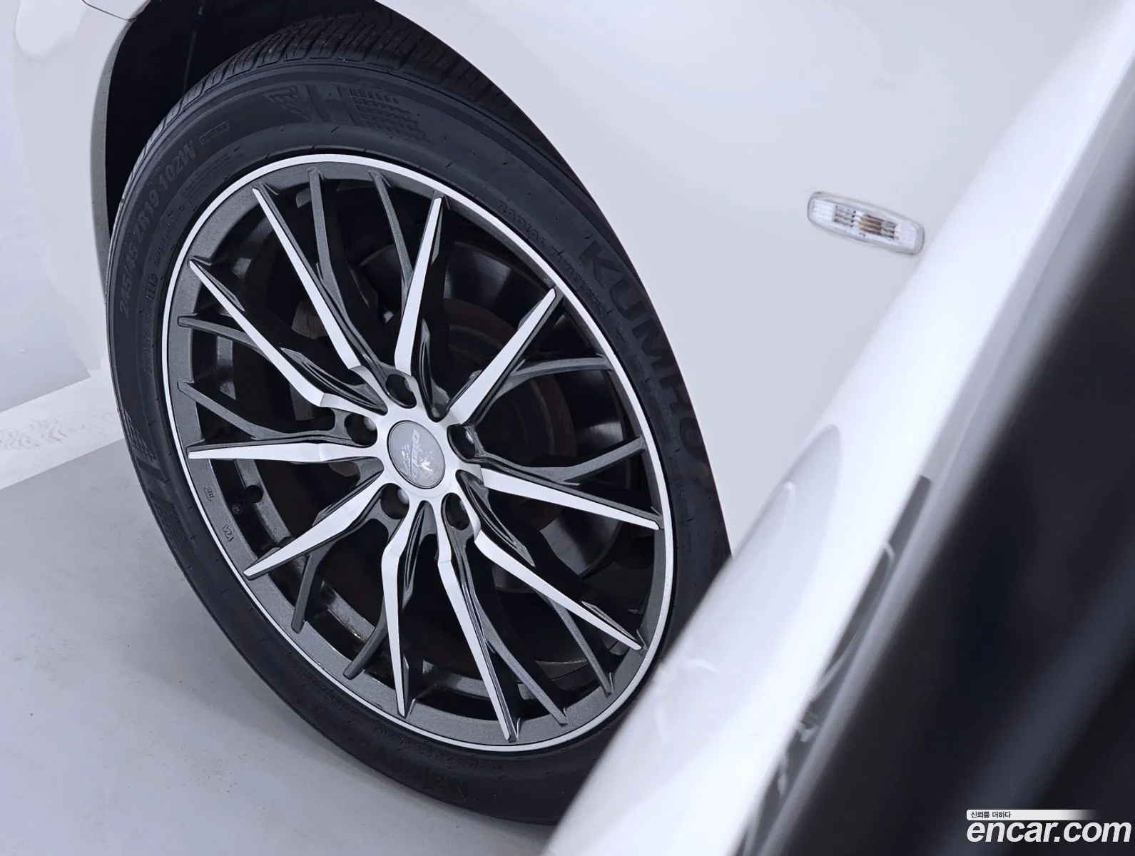 Infiniti M37