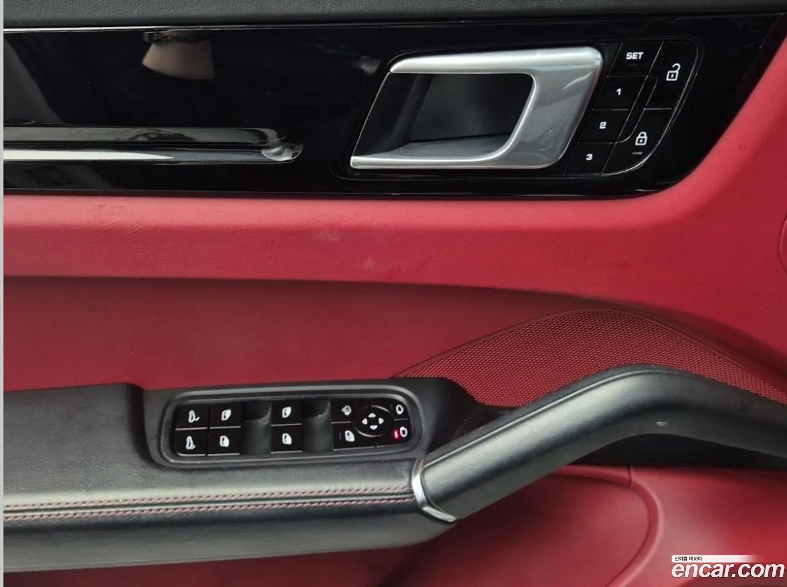 Porsche Cayenne 2021 — 16