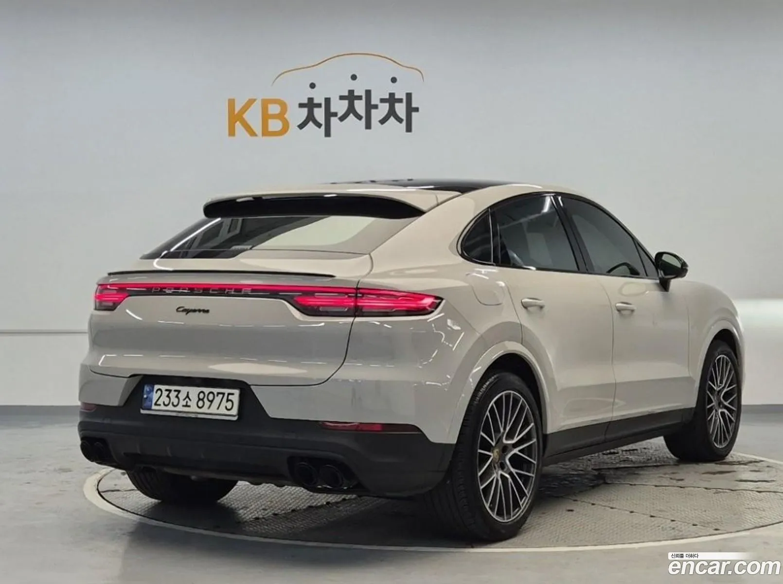 Porsche Cayenne 2021 — 14