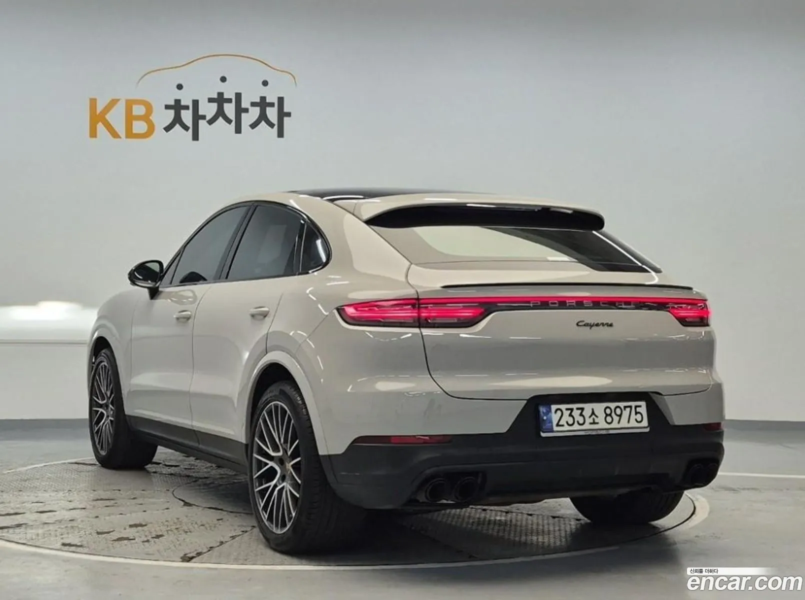 Porsche Cayenne 2021 — 3