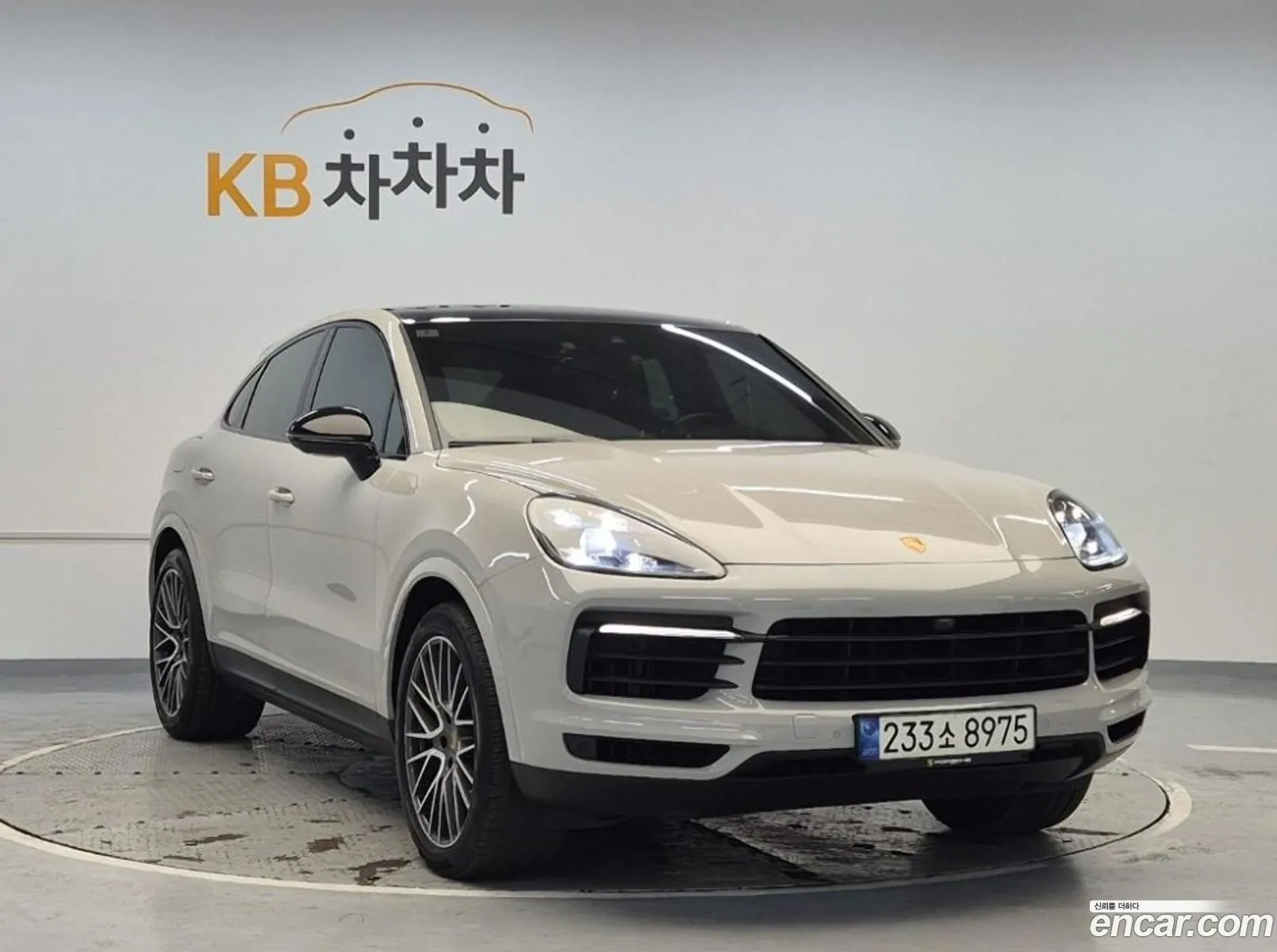 Porsche Cayenne 2021 — 8