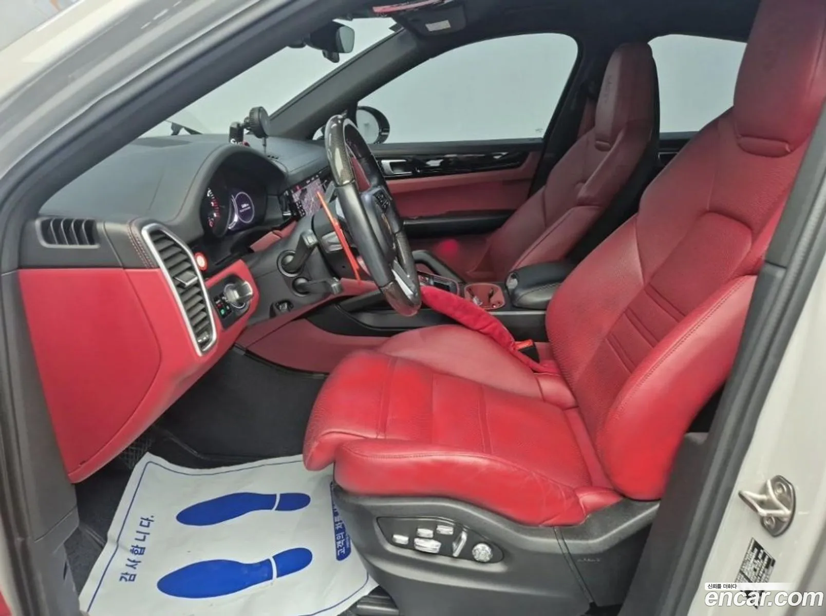 Porsche Cayenne 2021 — 2