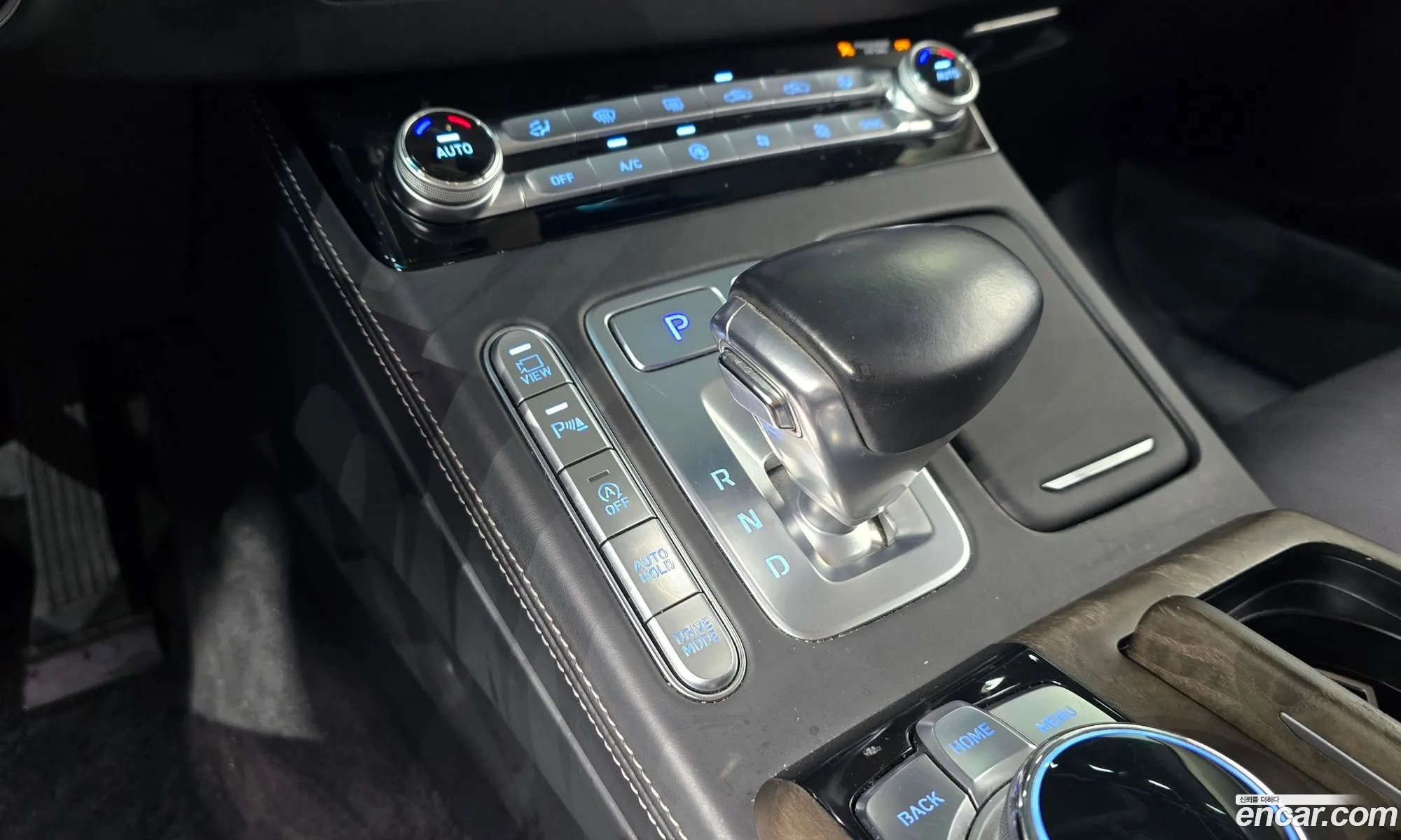 Genesis G90 2019 — 15