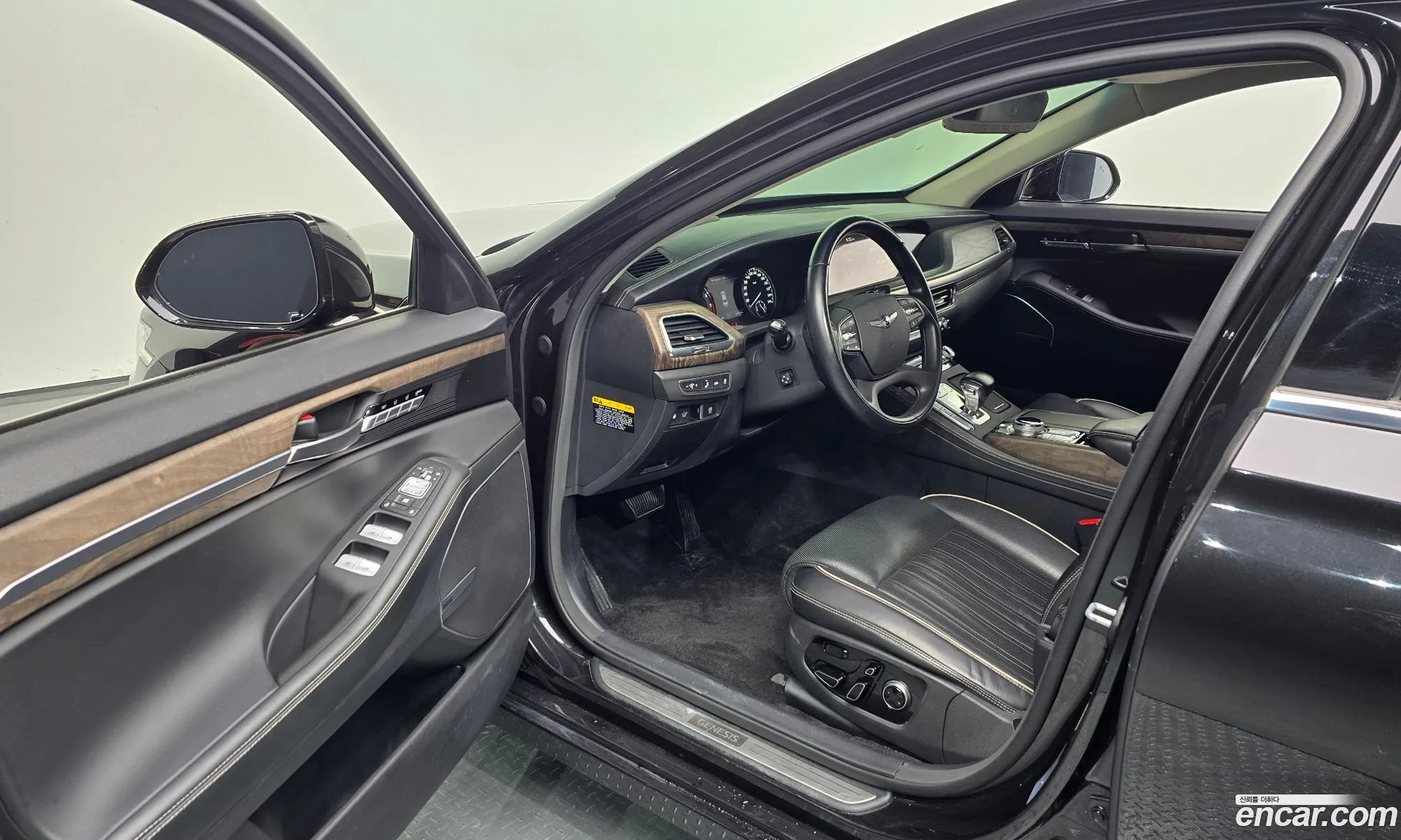 Genesis G90 2019 — 3