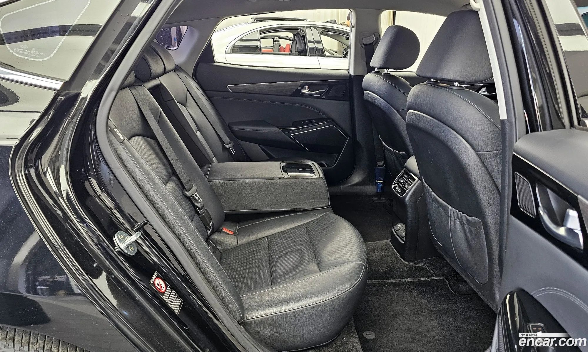 Kia K7 Premier Hybrid 2019 — 7