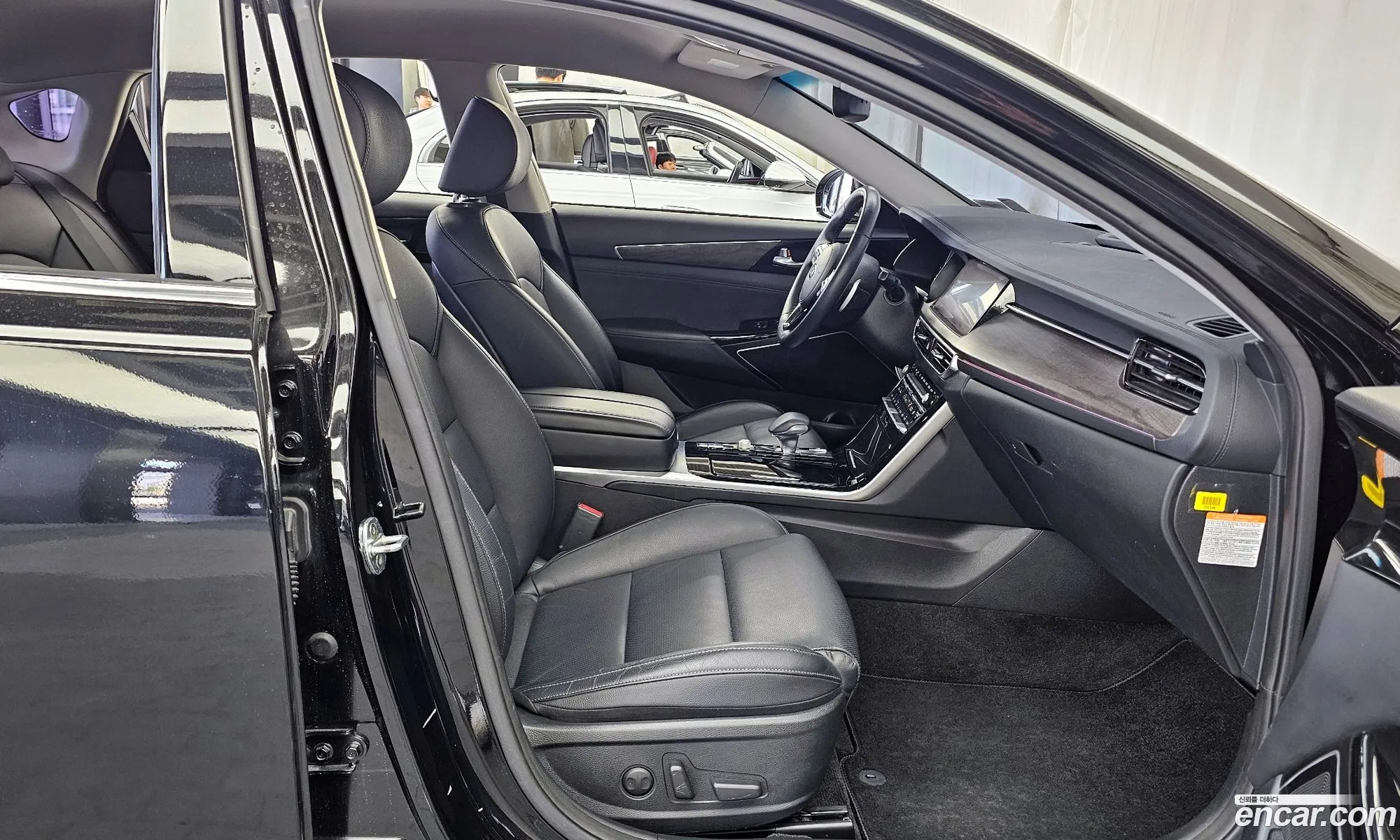 Kia K7 Premier Hybrid 2019 — 15