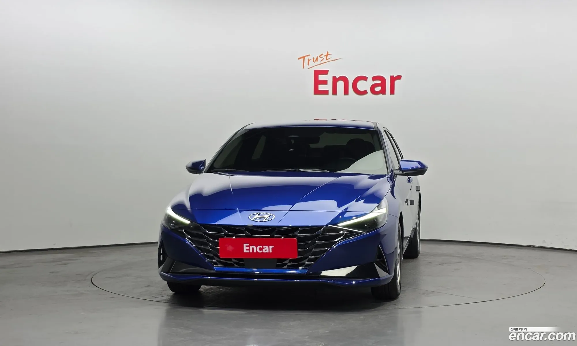 Hyundai Elantra 2022 — 16