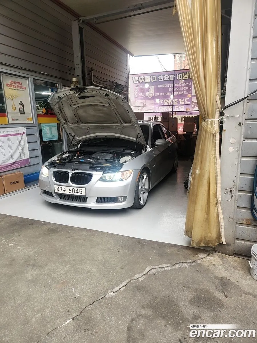 BMW 3 Series 2009 — 11