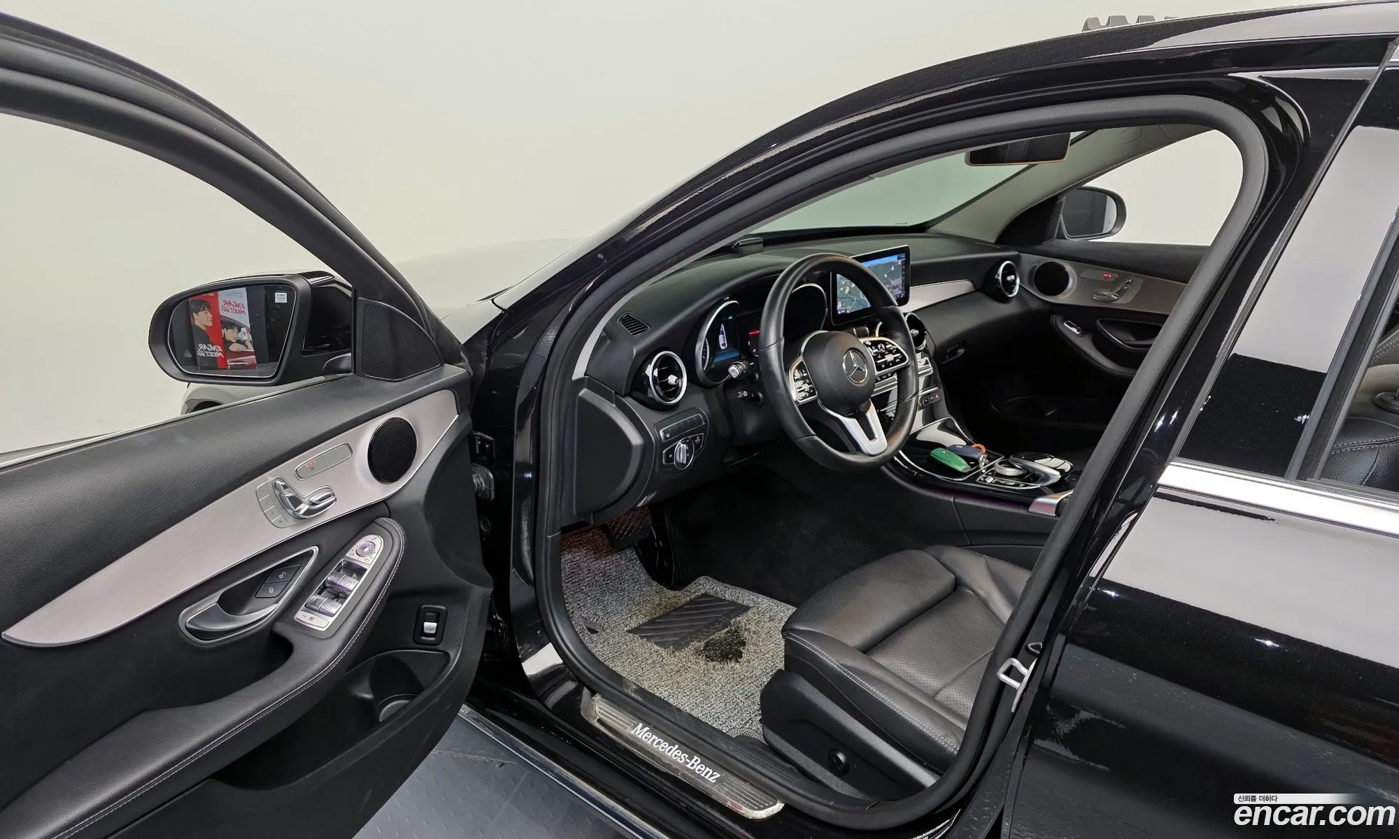 Mercedes-Benz C-Class W205 2020 — 12