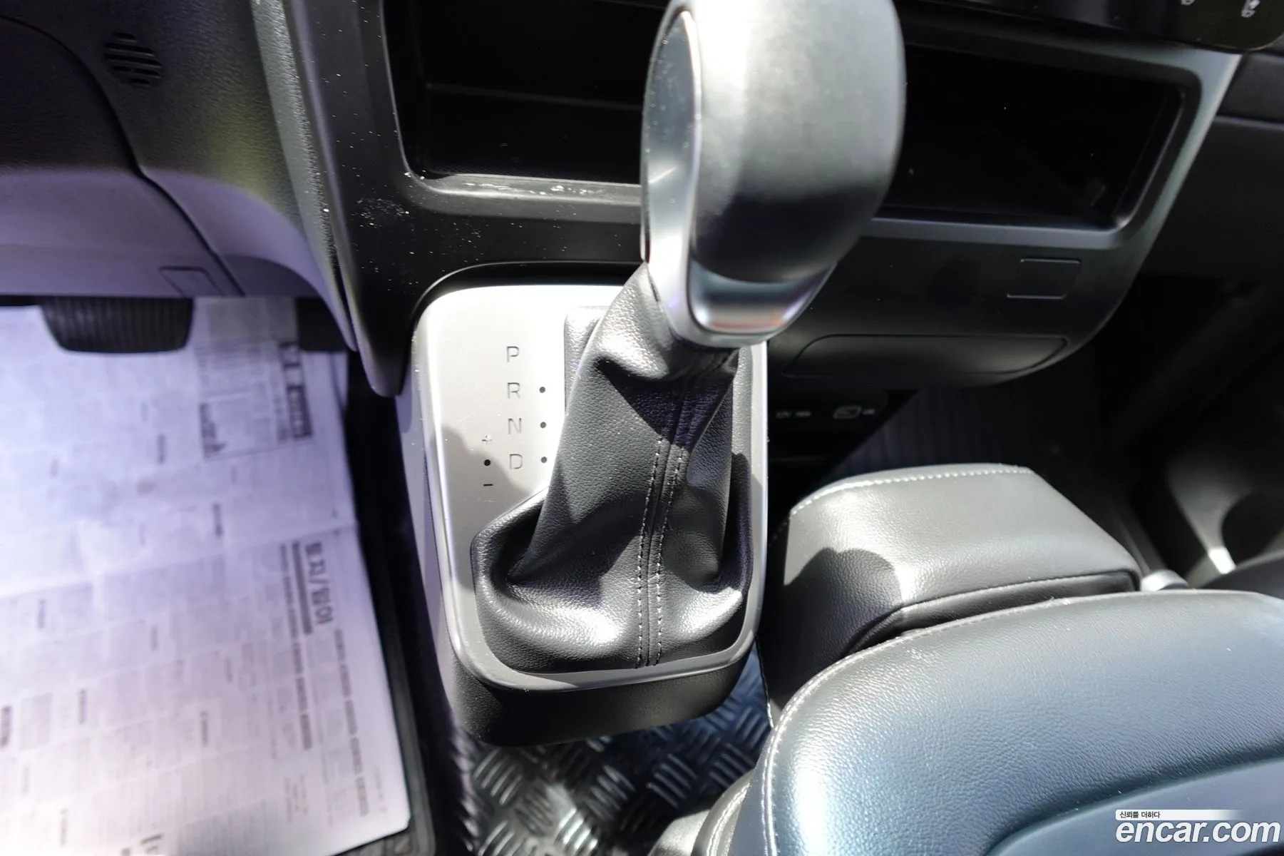 Hyundai Staria 2023 — 8