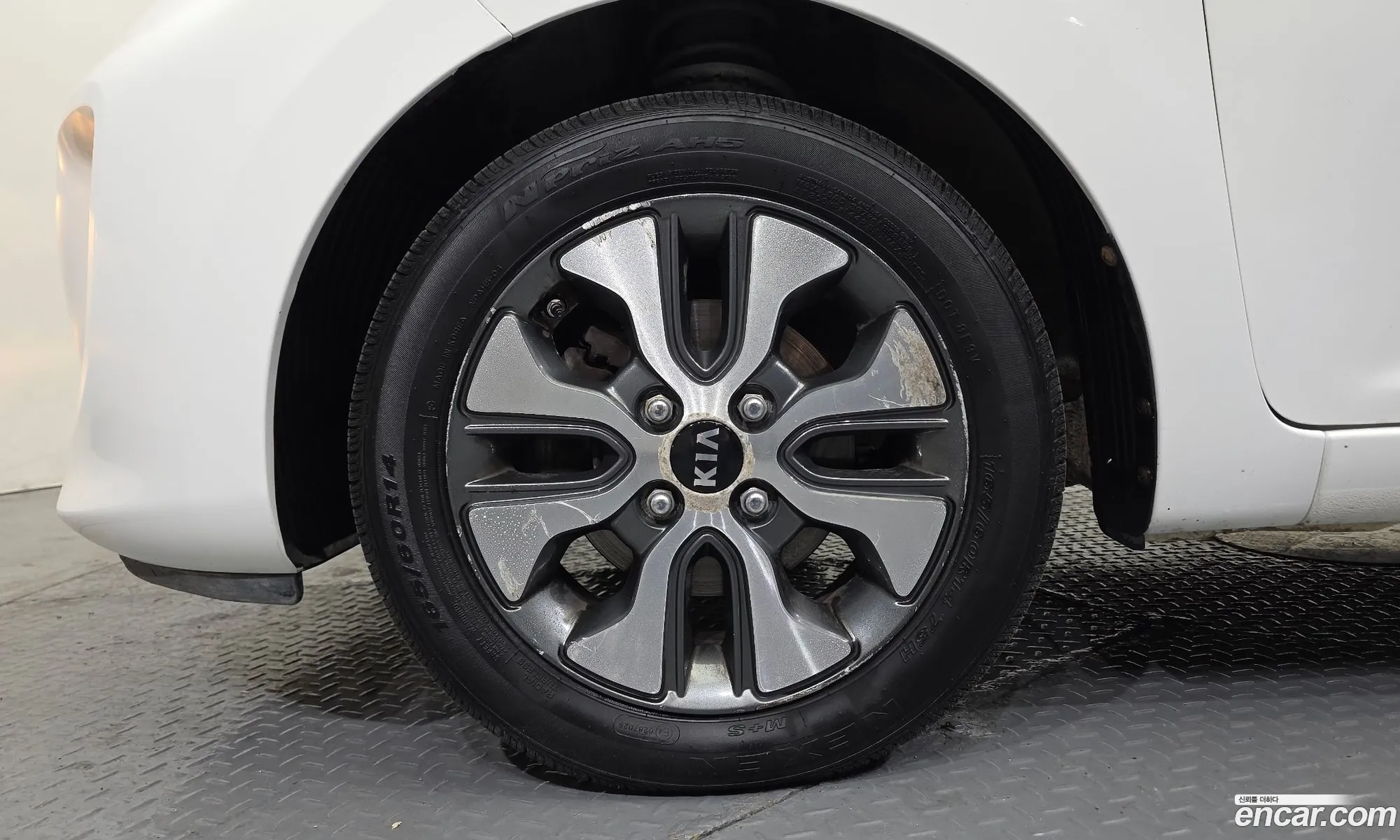 Kia Morning 2015 — 21