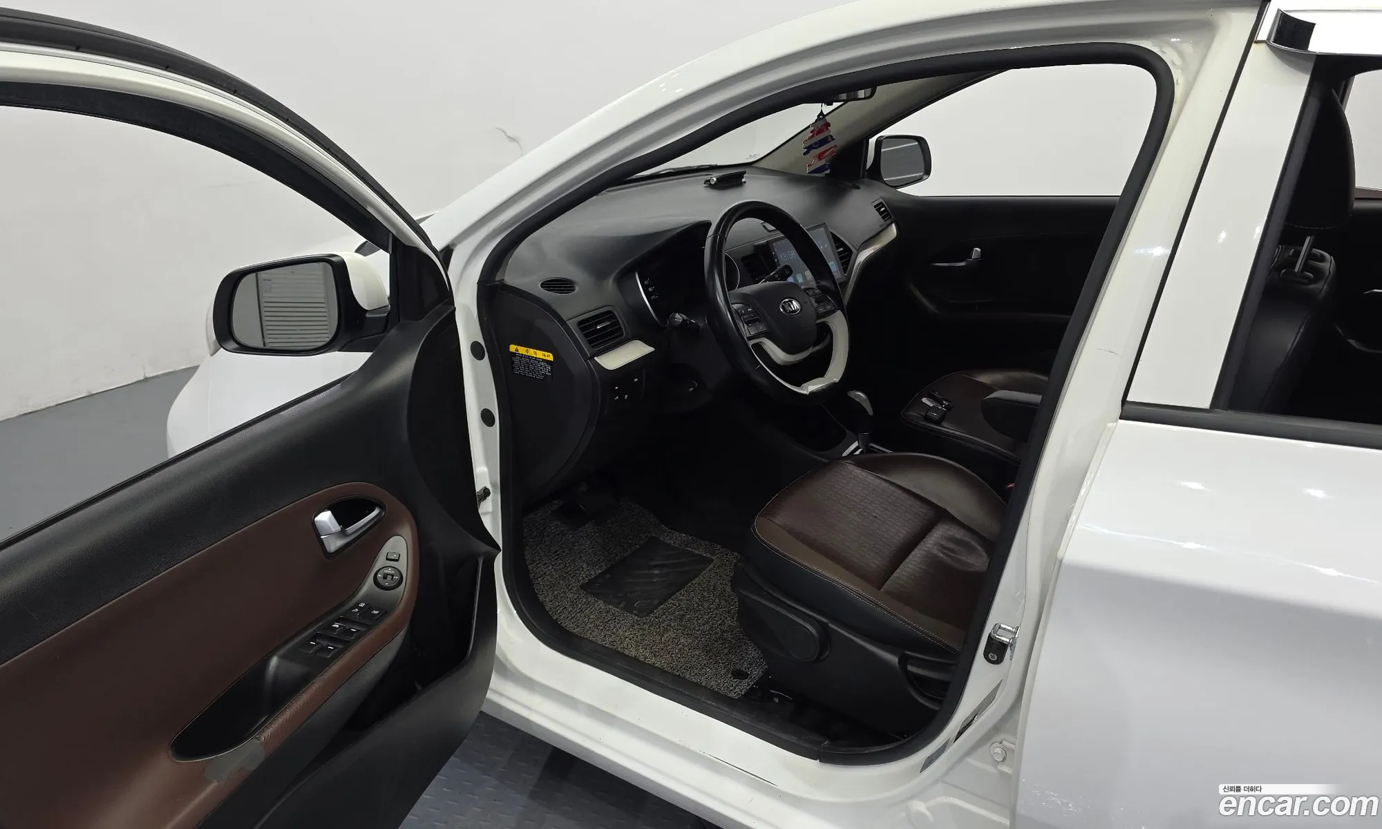 Kia Morning 2015 — 19